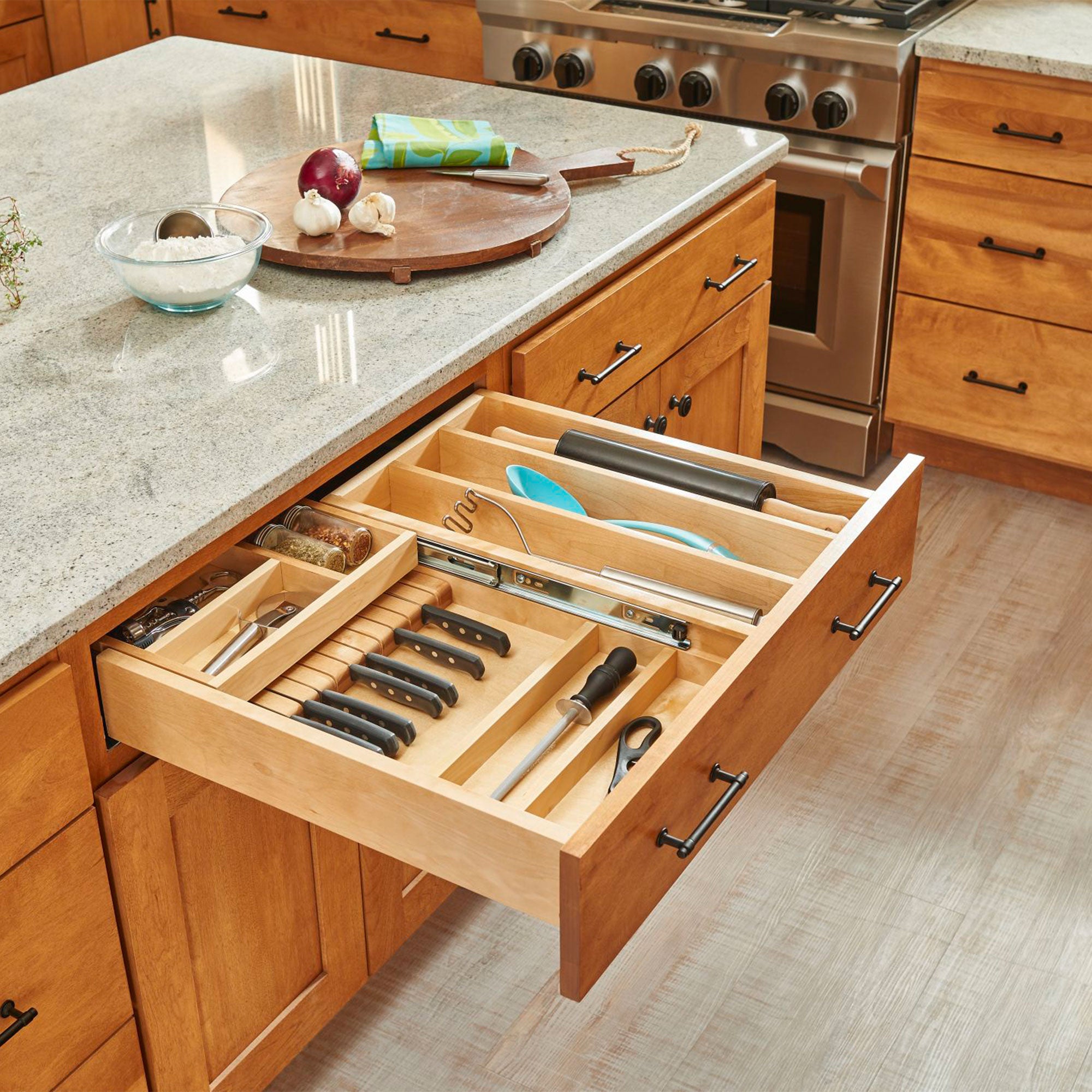 Rev-A-Shelf Maple Two-Tier Combo Drawer System w/BLUM Soft-Close, 4WTCD-30HSC-1