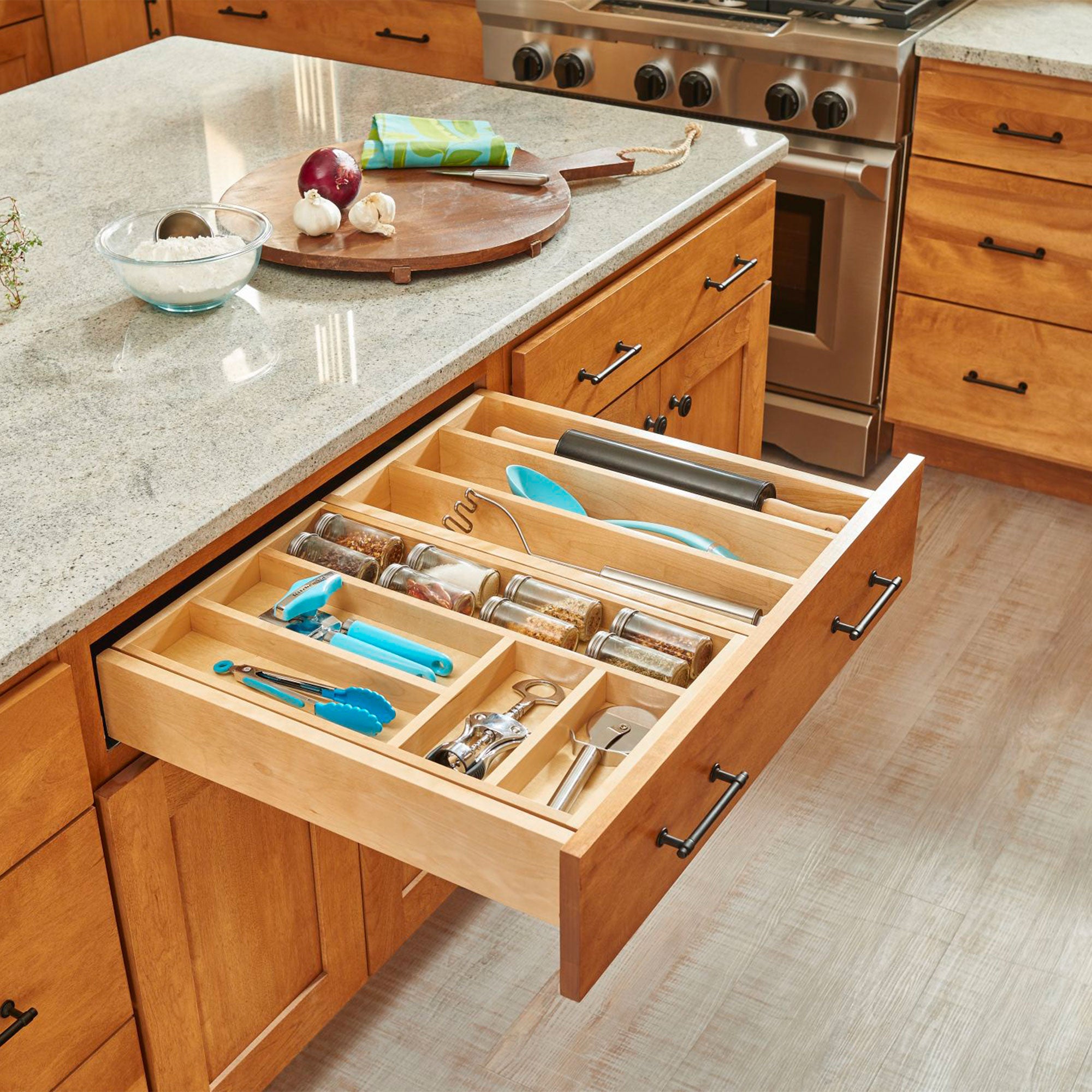 Rev-A-Shelf Maple Two-Tier Combo Drawer System w/BLUM Soft-Close, 4WTCD-30HSC-1