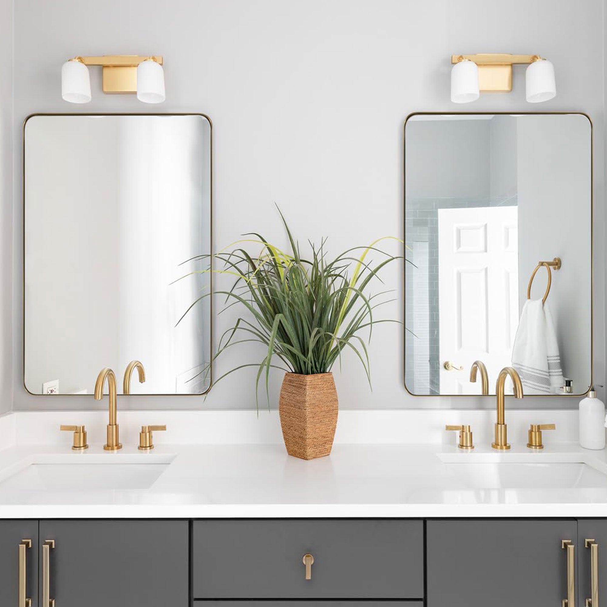 ANDY STAR Modern 22"x30" Rectangular Hanging Bathroom Mirror, Brushed Gold(Used) - VMInnovations