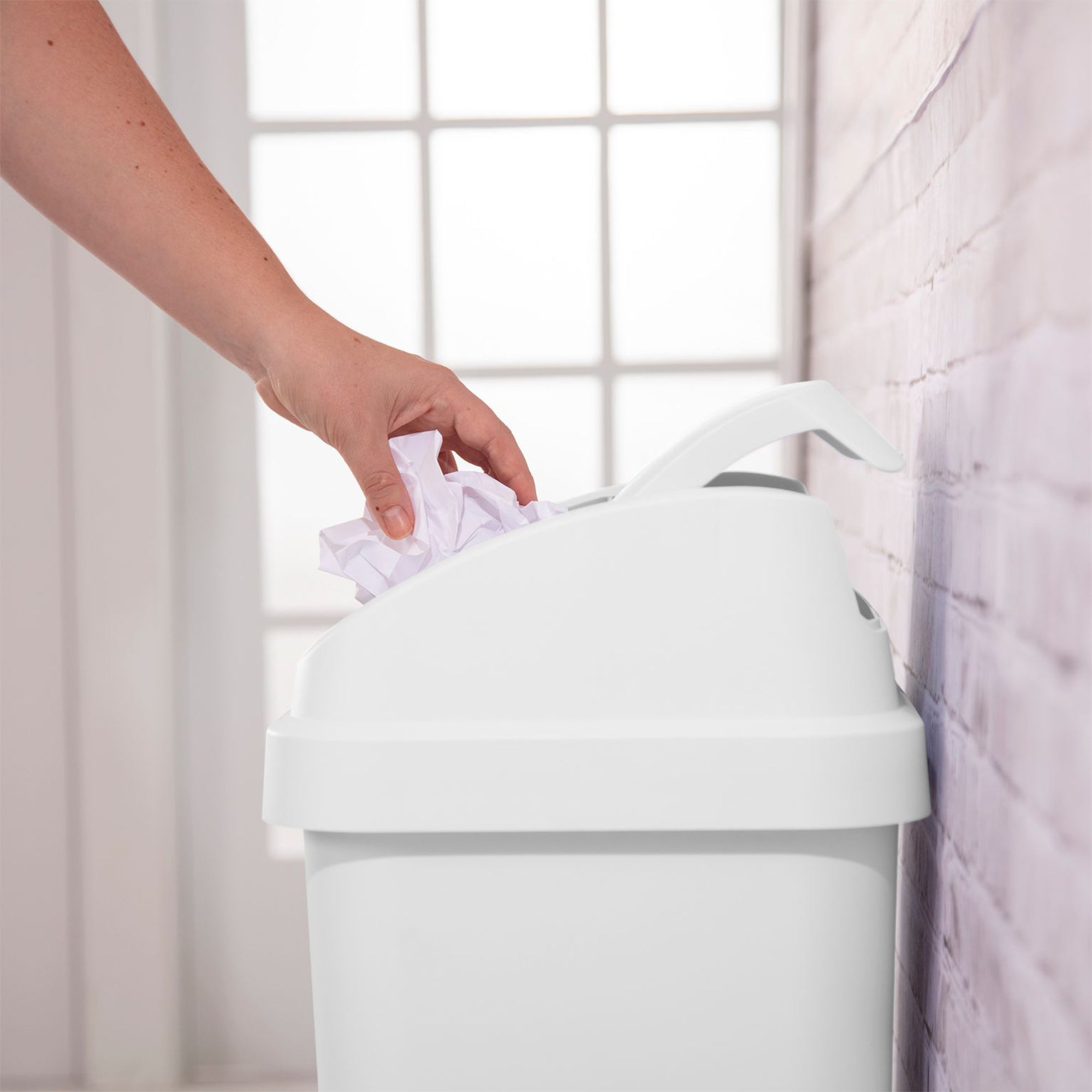 Sterilite 13 Gallon Swing Top Lidded Wastebasket Trash Can for Kitchen, White