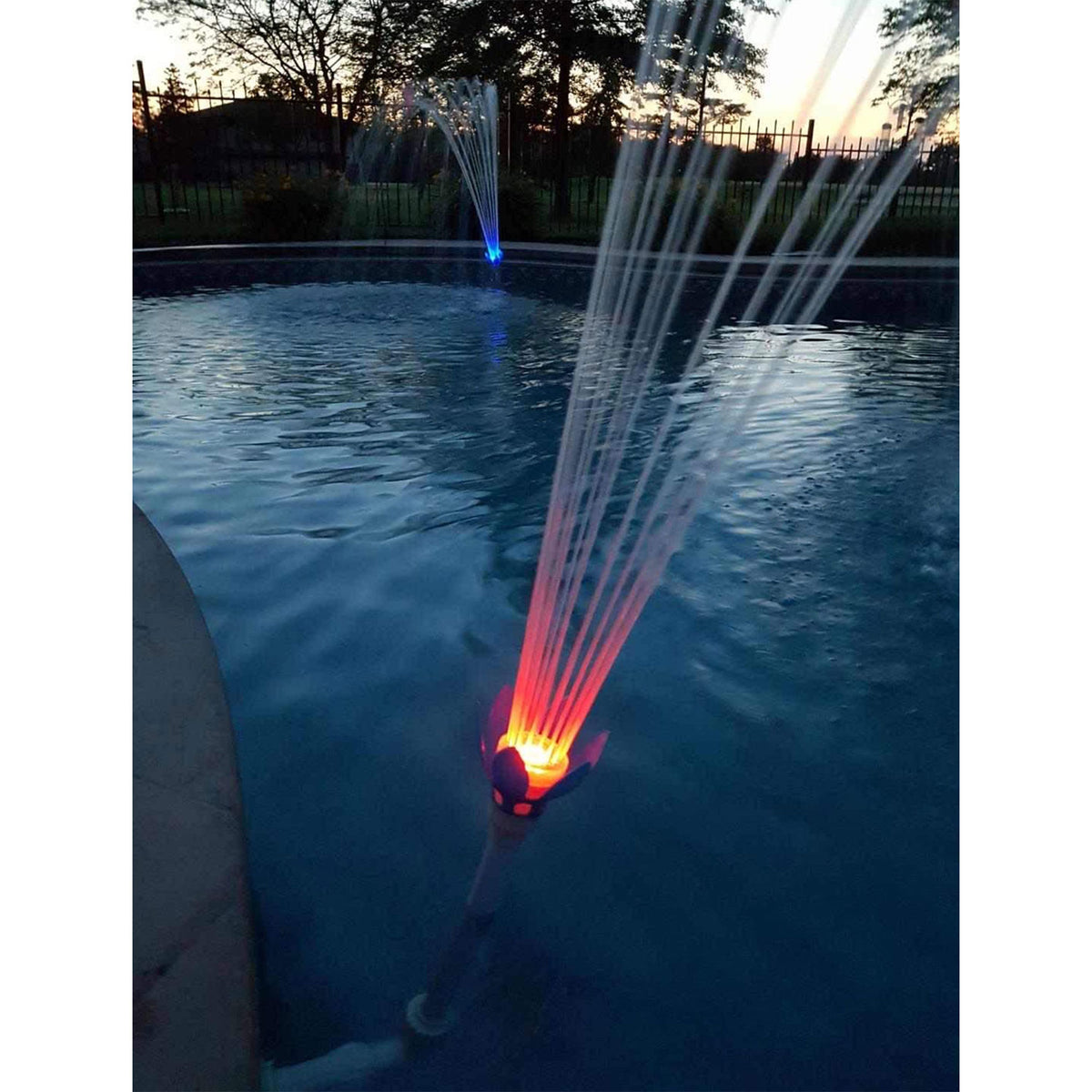 Magic Pool Fountain Water Fountain w/Bulb (2 Pack) & Comfy Floats Sun Disc Float