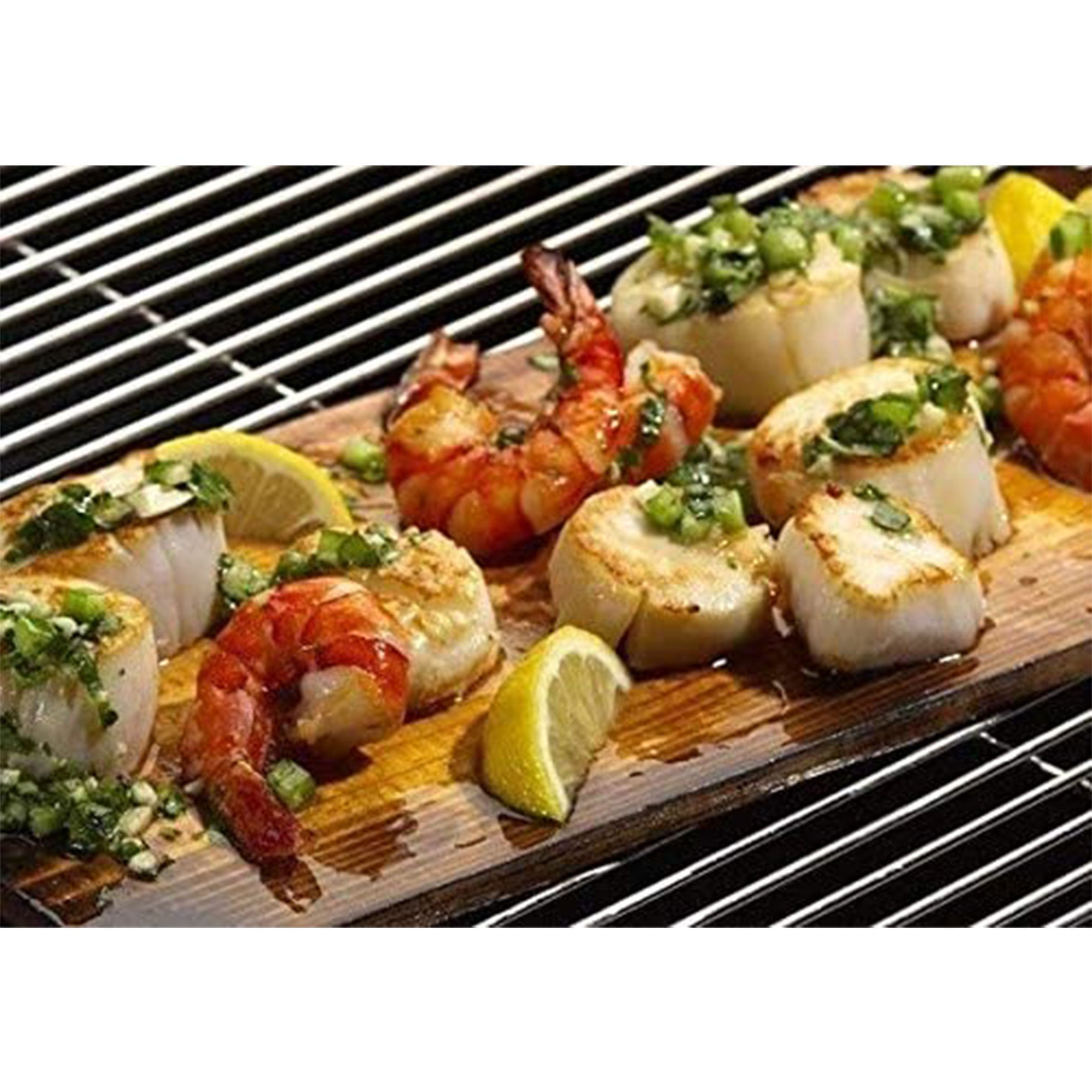 TrueFire 7.25 x 12" Western Red Cedar Grilling Planks, Smoky Flavor (24 Pack)
