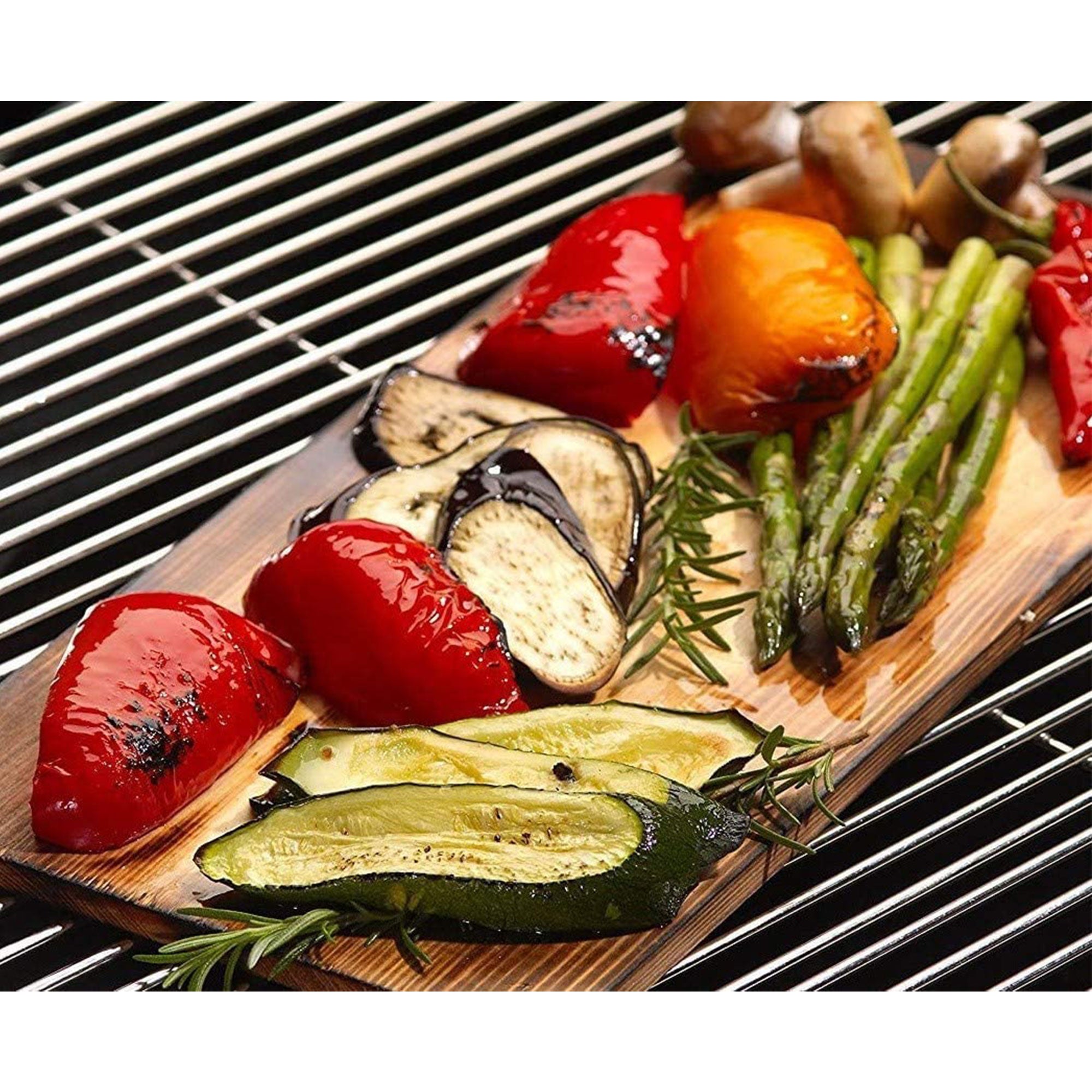 TrueFire 5.5 x 12” Western Red Cedar Grilling Planks, Smoky Flavor (24-pack)