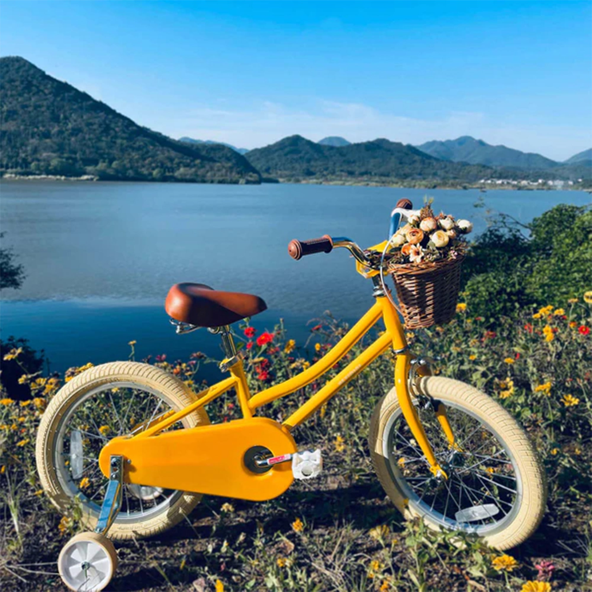 Petimini 18" Child Bicycle with Basket, Bell, and Training Wheels, Yellow (Used) - VMInnovations