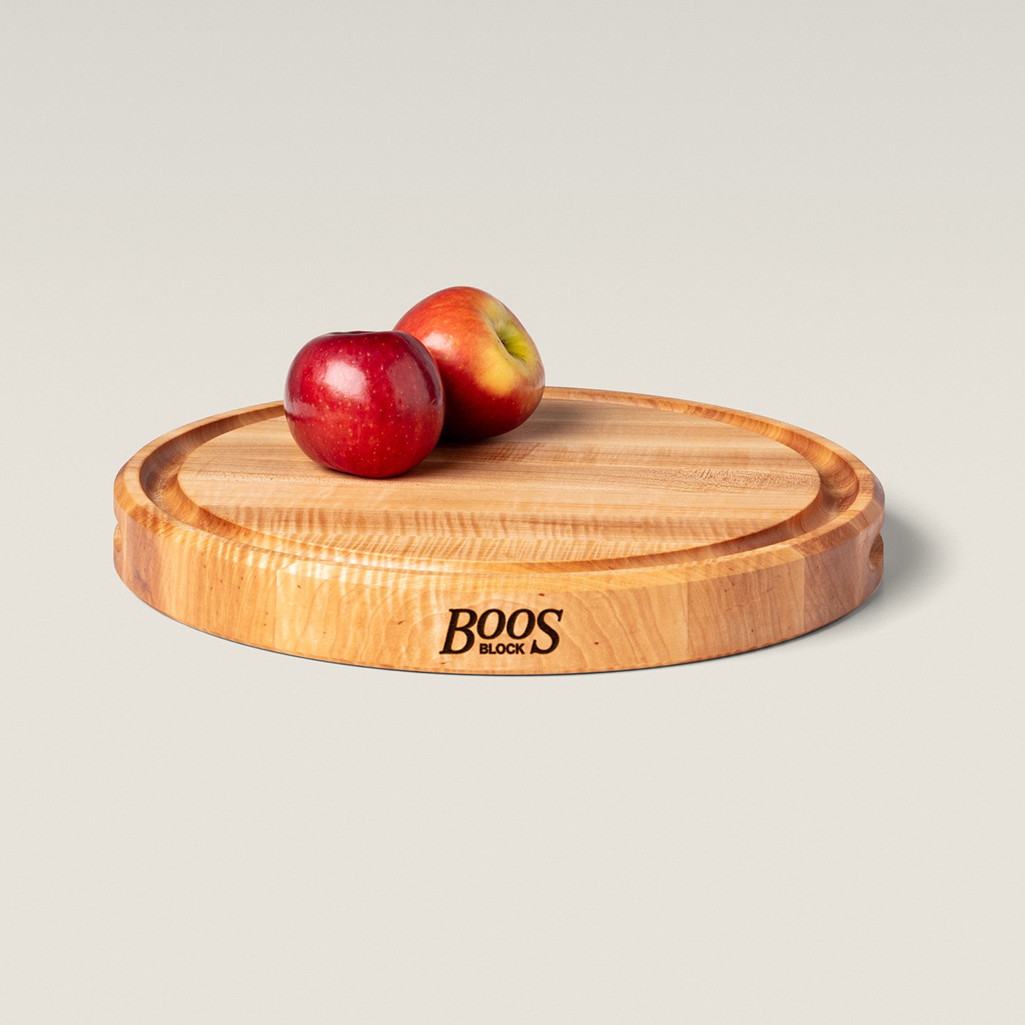 John Boos Round Maple Wood Cutting Board w/Juice Groove, 15" x 15" x 1.75"(Used) - VMInnovations