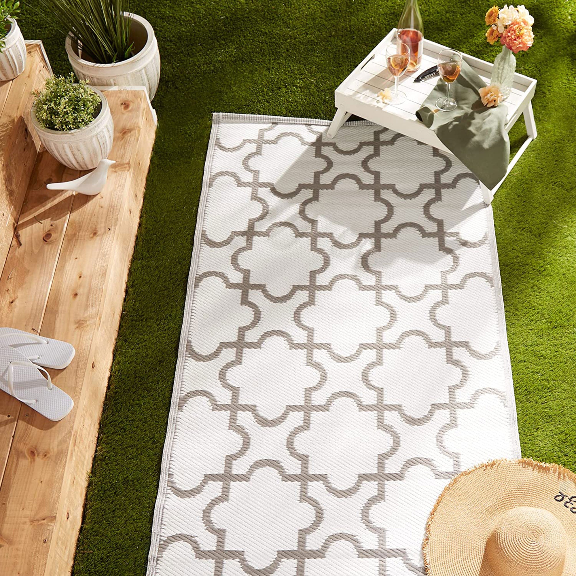 DII Design Imports 3 x 6 Foot Reversible Lattice Woven Rug (Open Box) - VMInnovations