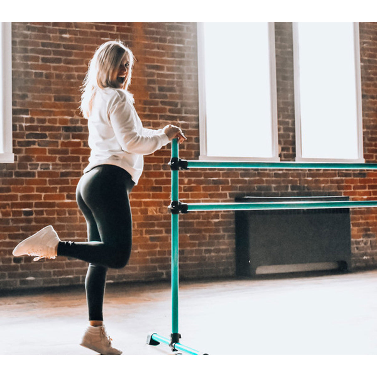 Vita Barre Prodigy Series 8' Aluminum Portable Double Ballet Barre, Satin Silver