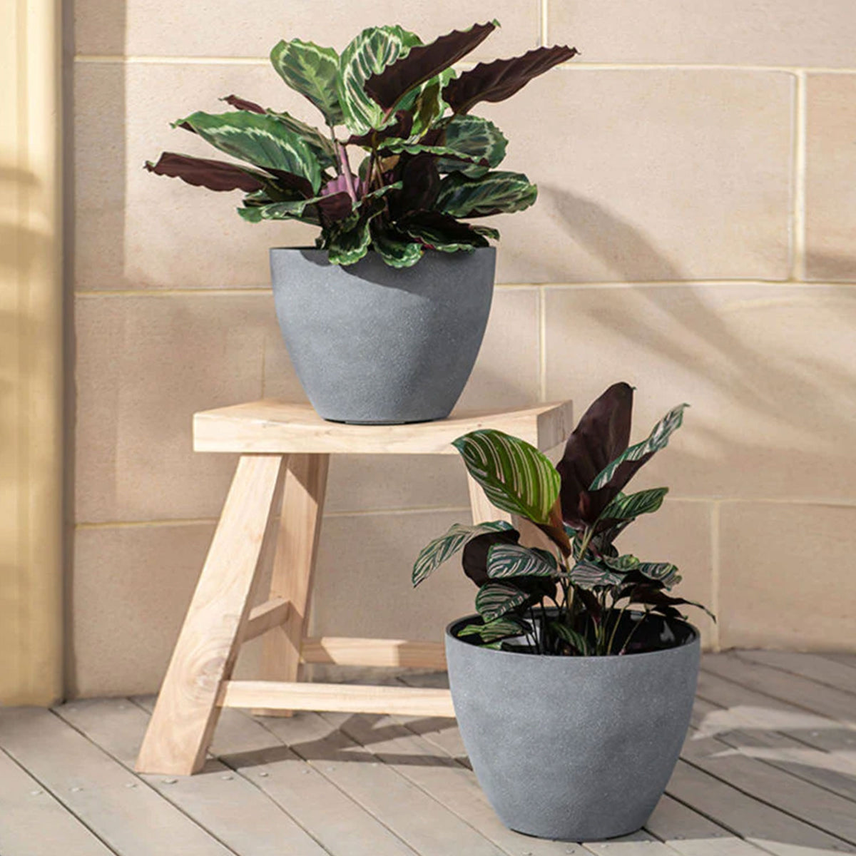 La Jolie Muse Tuileries Weathered Grey Round Matte Planters, Grey, Set of 2