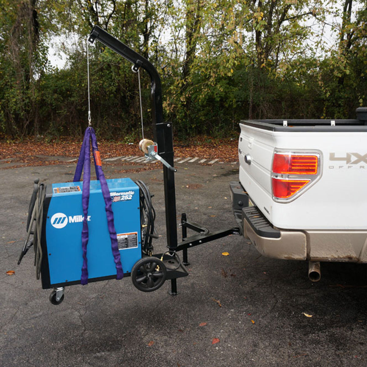 Viking Solutions VKS-VMH001 Rack Jack Magnum Hitch Mounted Hoist for Big Games