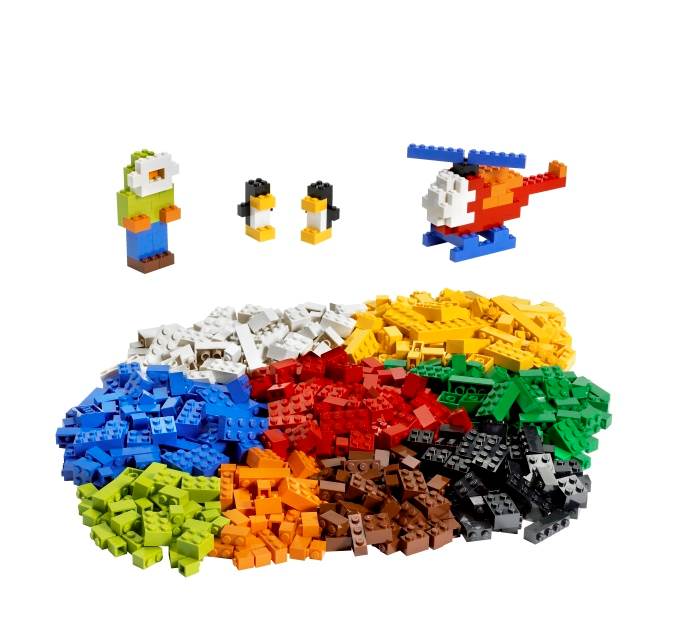 LEGO® Basic Bricks Deluxe Large Building Block Set - 650 Pieces | 6177
