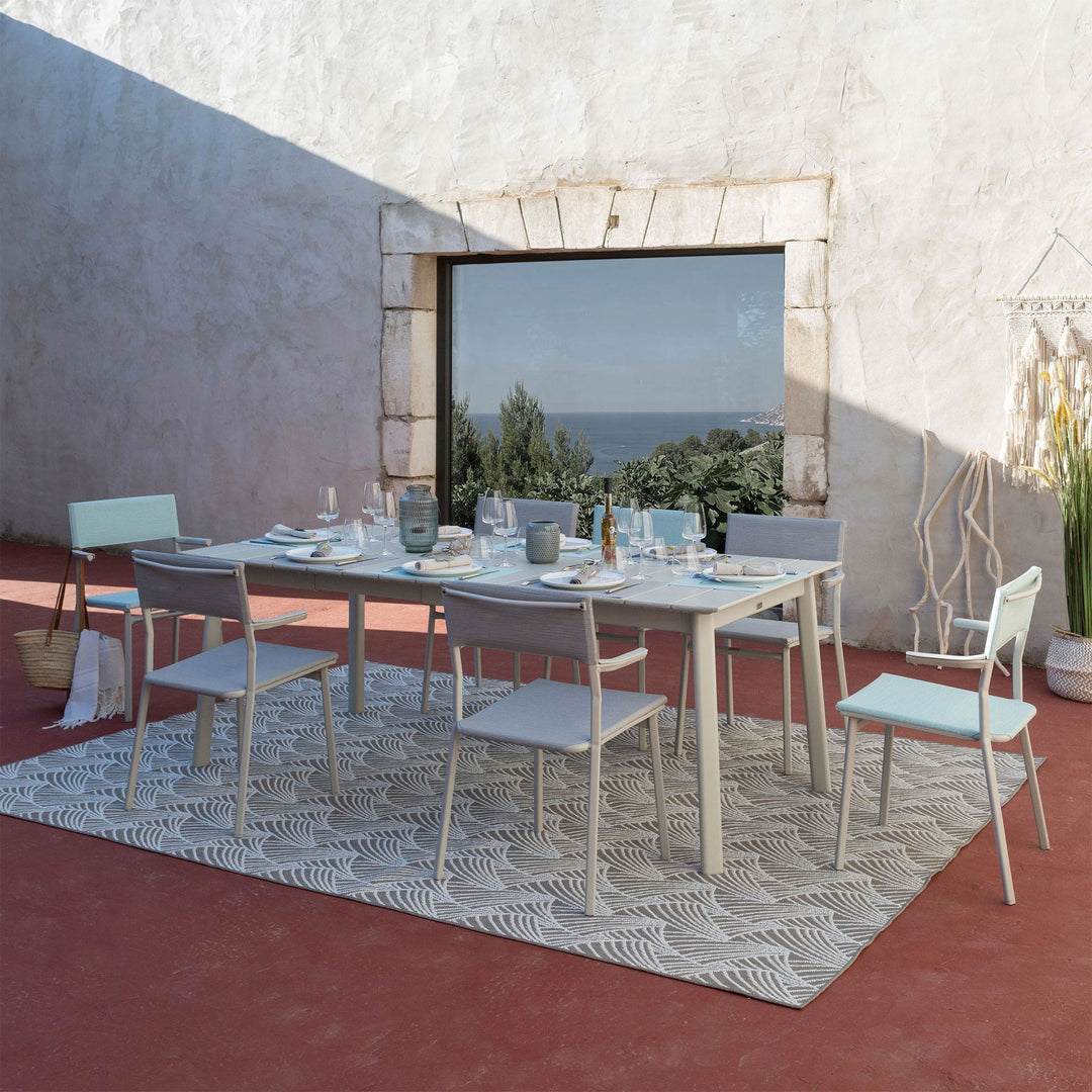 Lafuma ORON Extendable 6 to 8 Person Outdoor Aluminum Garden Dining Table, Sand - VMInnovations