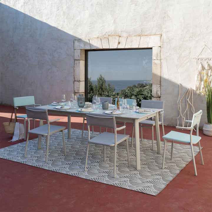 Lafuma ORON Extendable 6 to 8 Person Outdoor Aluminum Garden Dining Table, Sand - VMInnovations