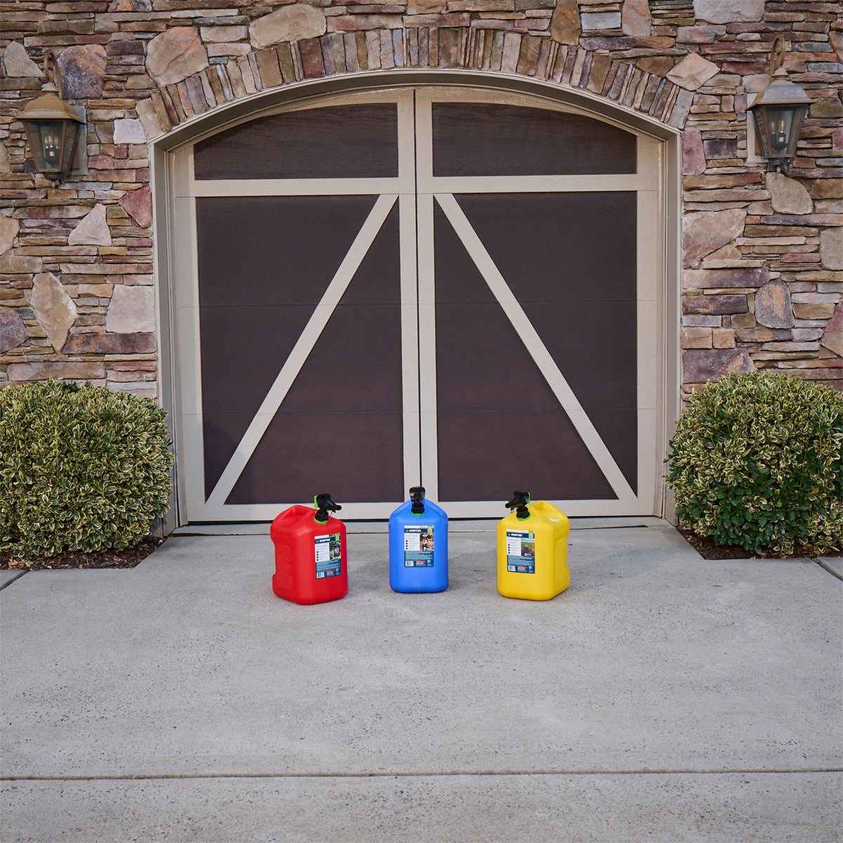 Scepter SmartControl Dual Handle Kerosene Container, 5 Gal/18.9L, Blue(Open Box)