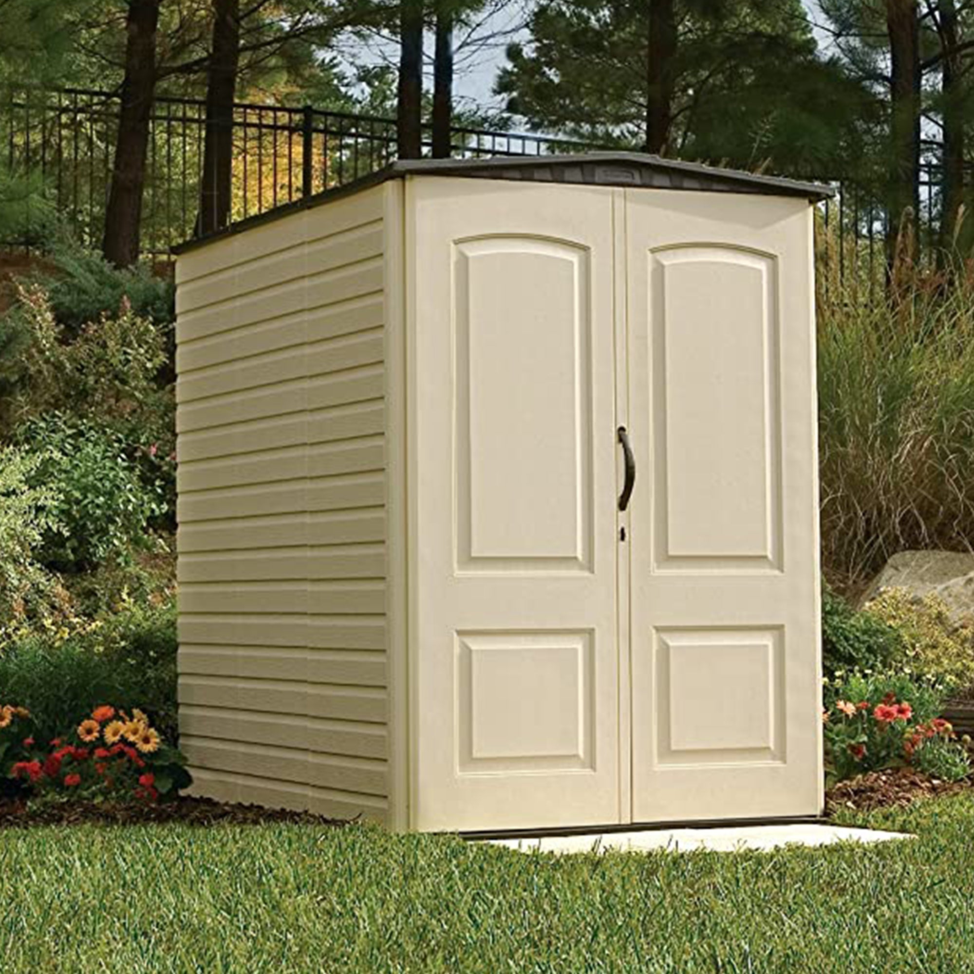 Rubbermaid Large 5x6 Ft Resin Weather Resistant Outdoor Shed, Sandstone (Used)
