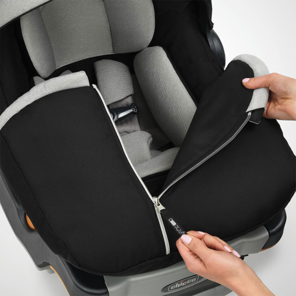 Chicco KeyFit 30 Zip Supportive Infant Rear Facing Car Seat with Base, Black - VMInnovations