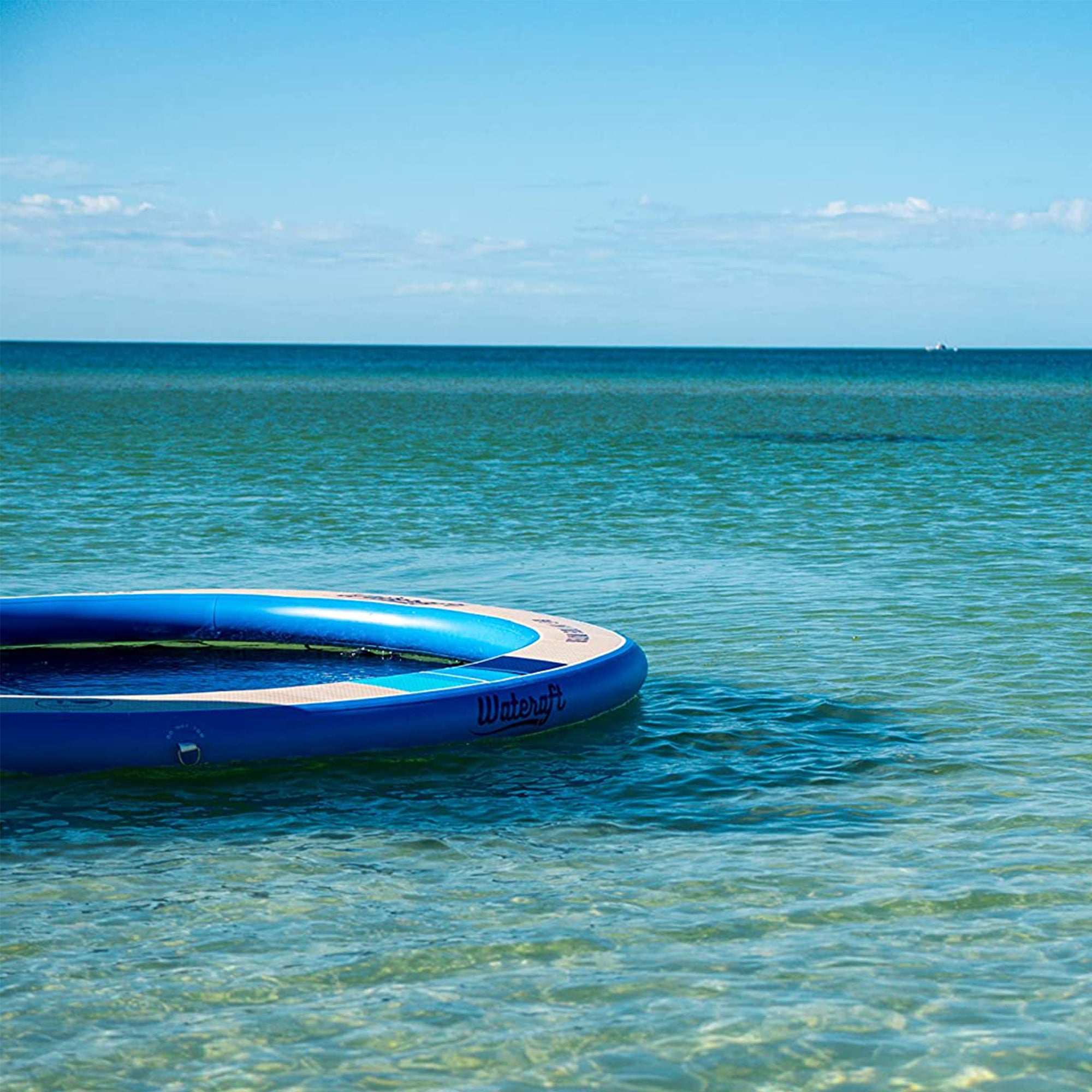 WateRaft Floating Dock with Mesh Net Center, Supports Up To 6 Adults (For Parts) - VMInnovations