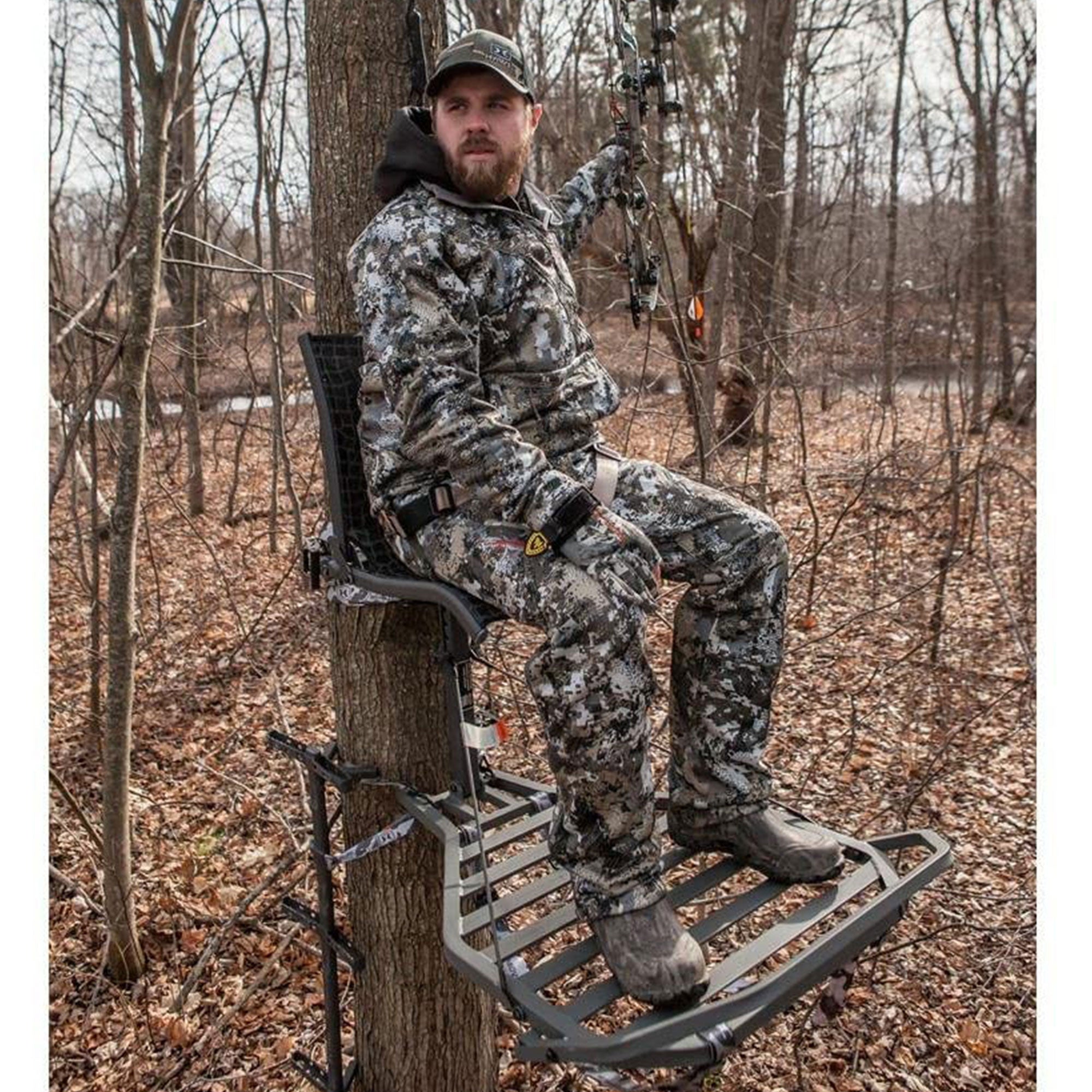 Hawk Helium Kickback Hang On Tree Stand w/Footrest & Set of 3 Climbing Sticks - VMInnovations
