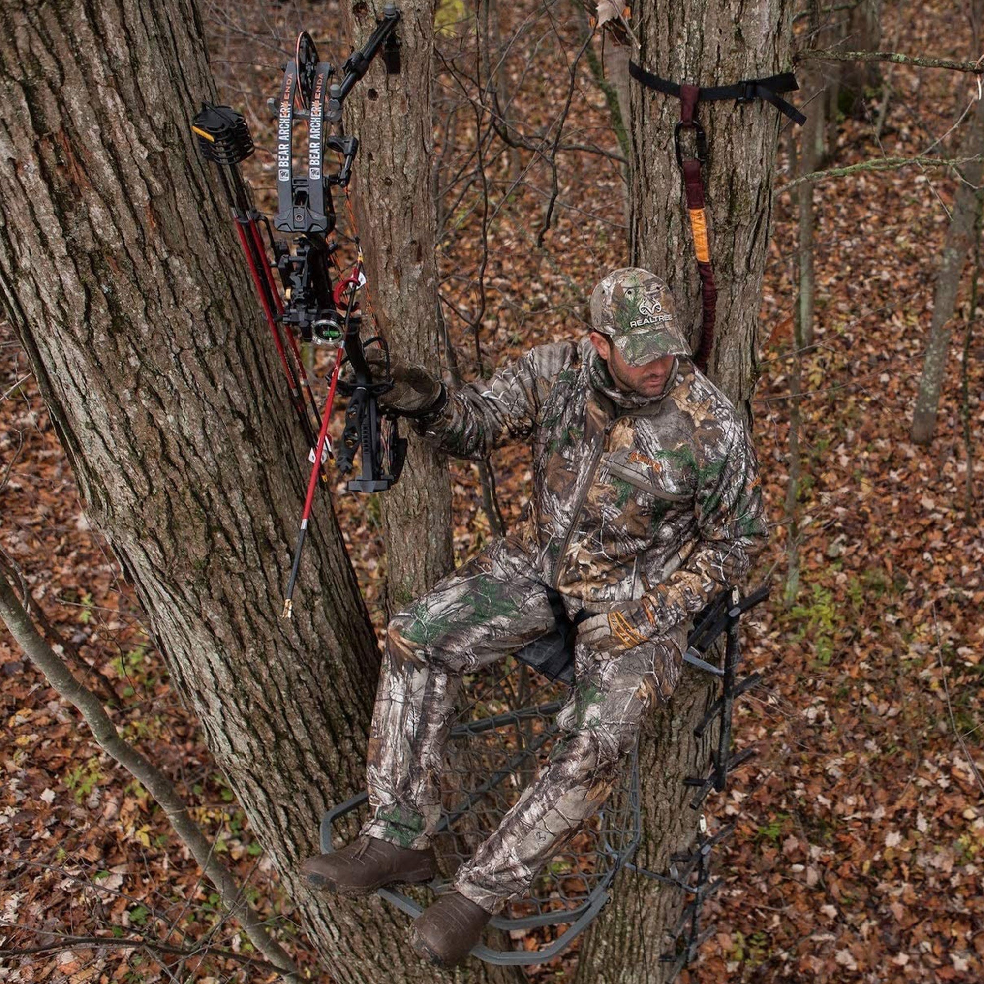 Hawk Helium Kickback Hang On Tree Stand w/Footrest & Set of 3 Climbing Sticks - VMInnovations