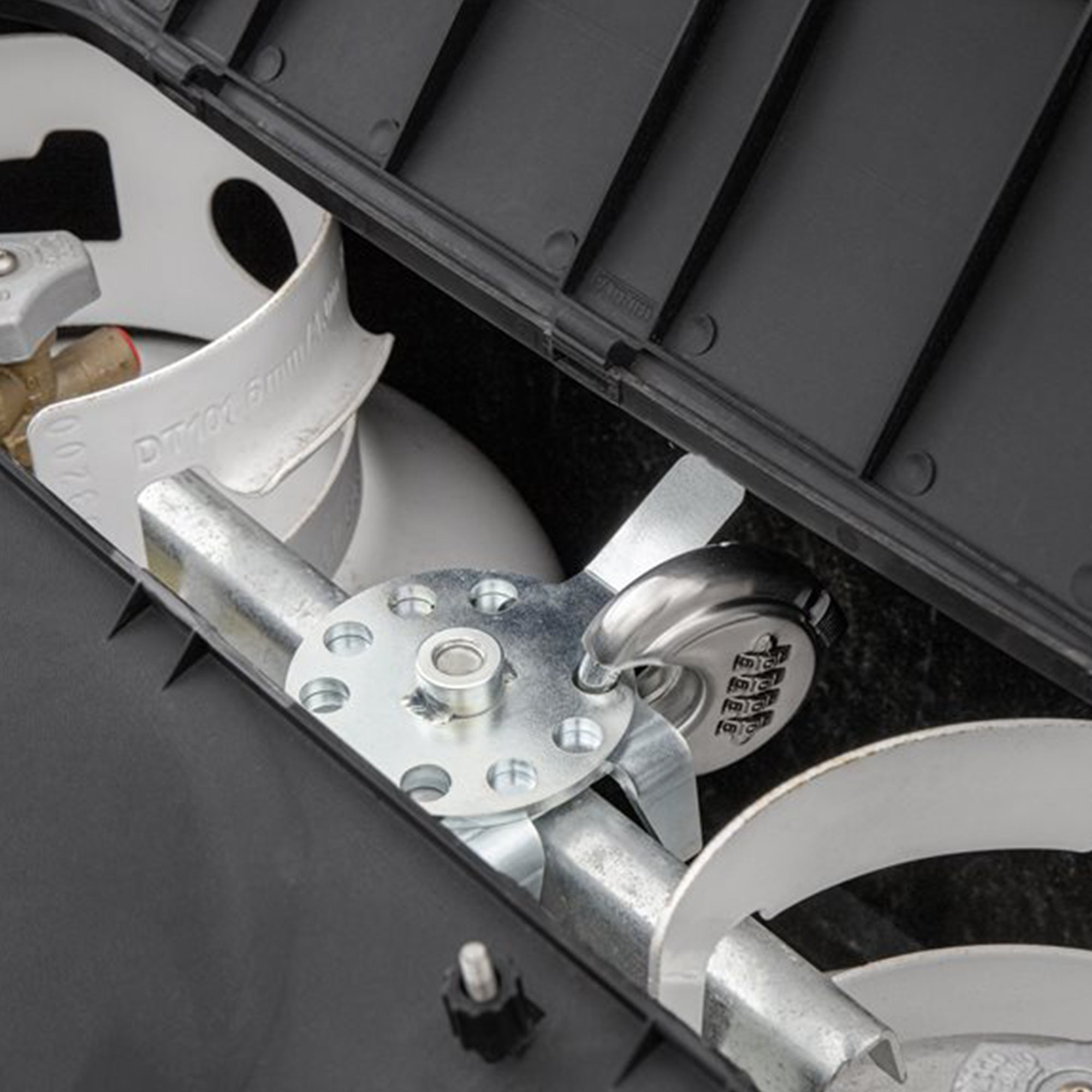 Camco Double Propane Tank Theft Prevention Combination Locking Device for RVs - VMInnovations