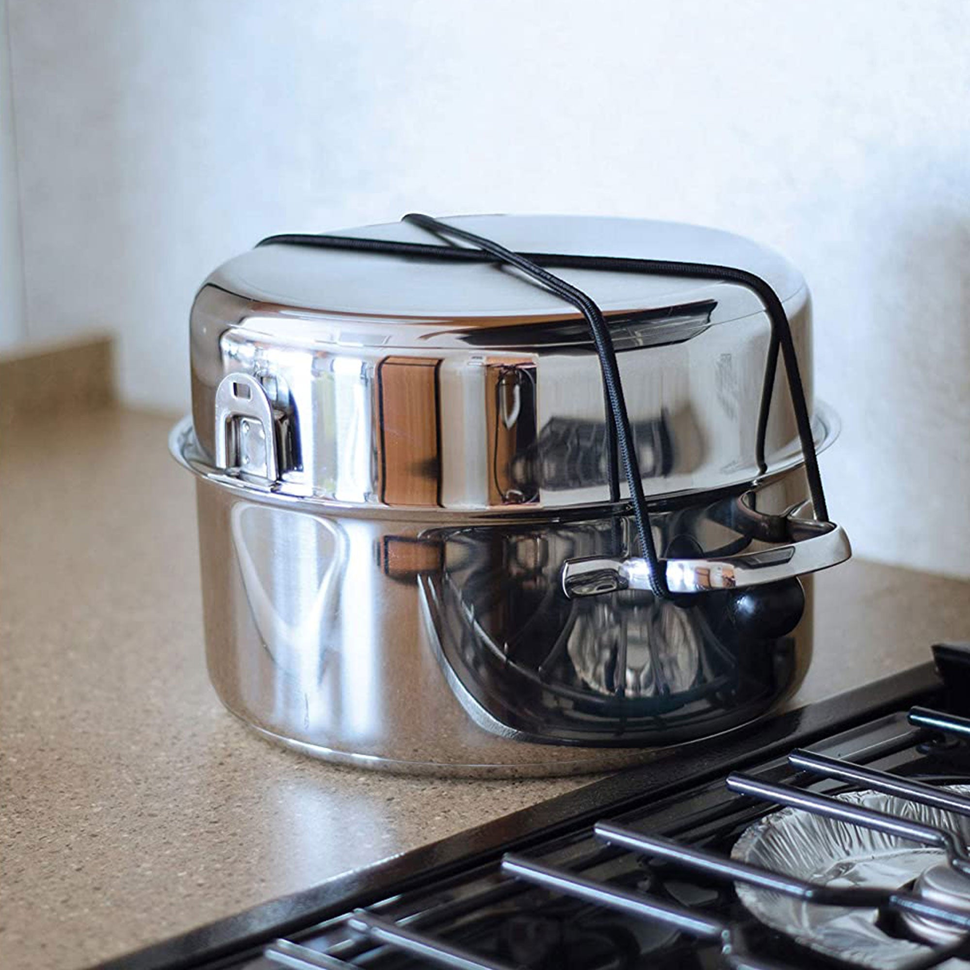 Camco 7pc Stainless Steel Cookware Nesting Pot Set w/Handle & Strap (Used) - VMInnovations
