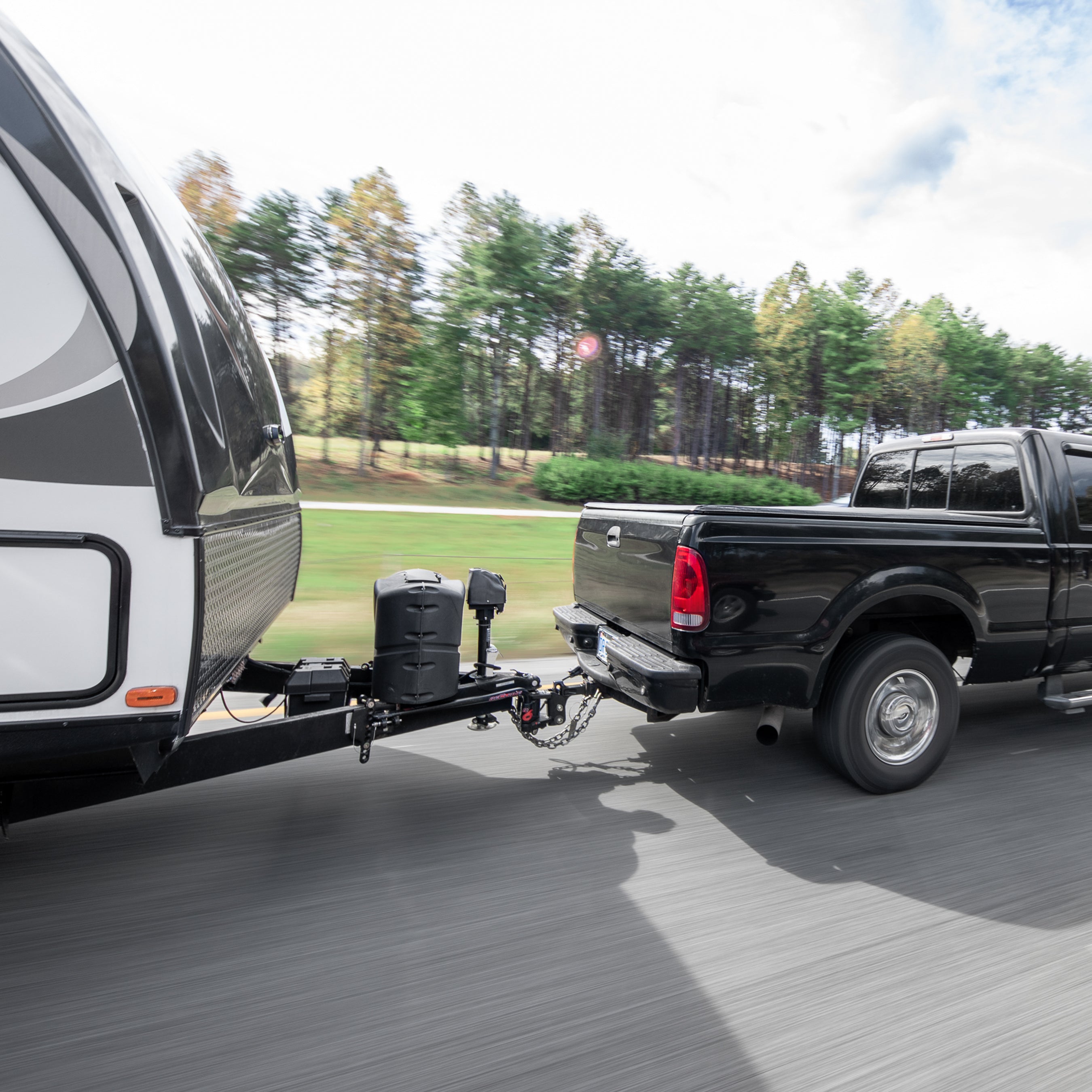 Camco Eaz Lift ReCurve R6 Weight Distribution Hitch w/15,000 lbs Capacity, Black - VMInnovations