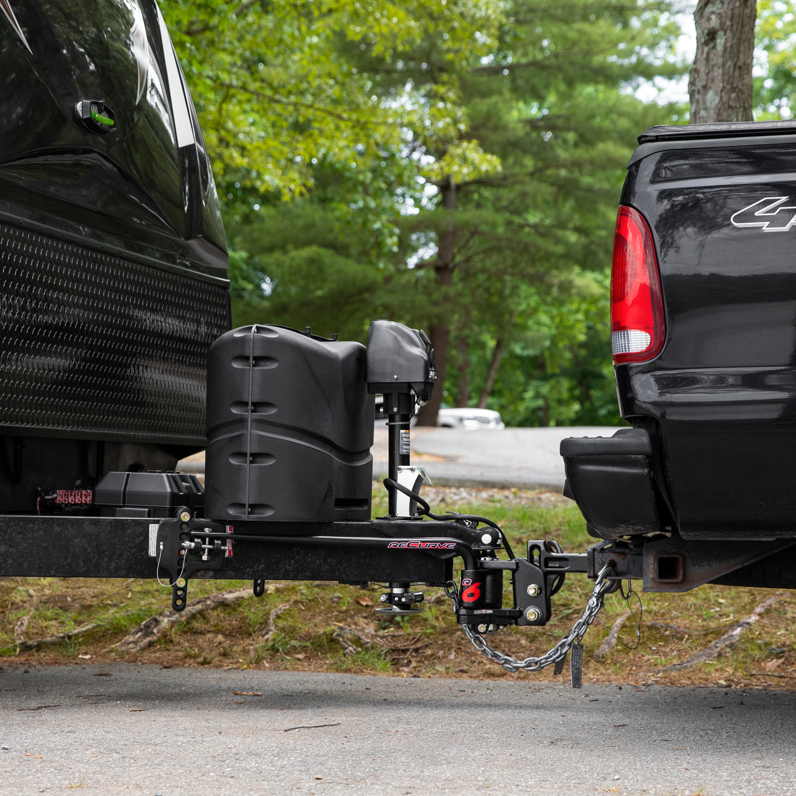 Camco Eaz Lift ReCurve R6 Weight Distribution Hitch w/15,000 lbs Capacity, Black - VMInnovations
