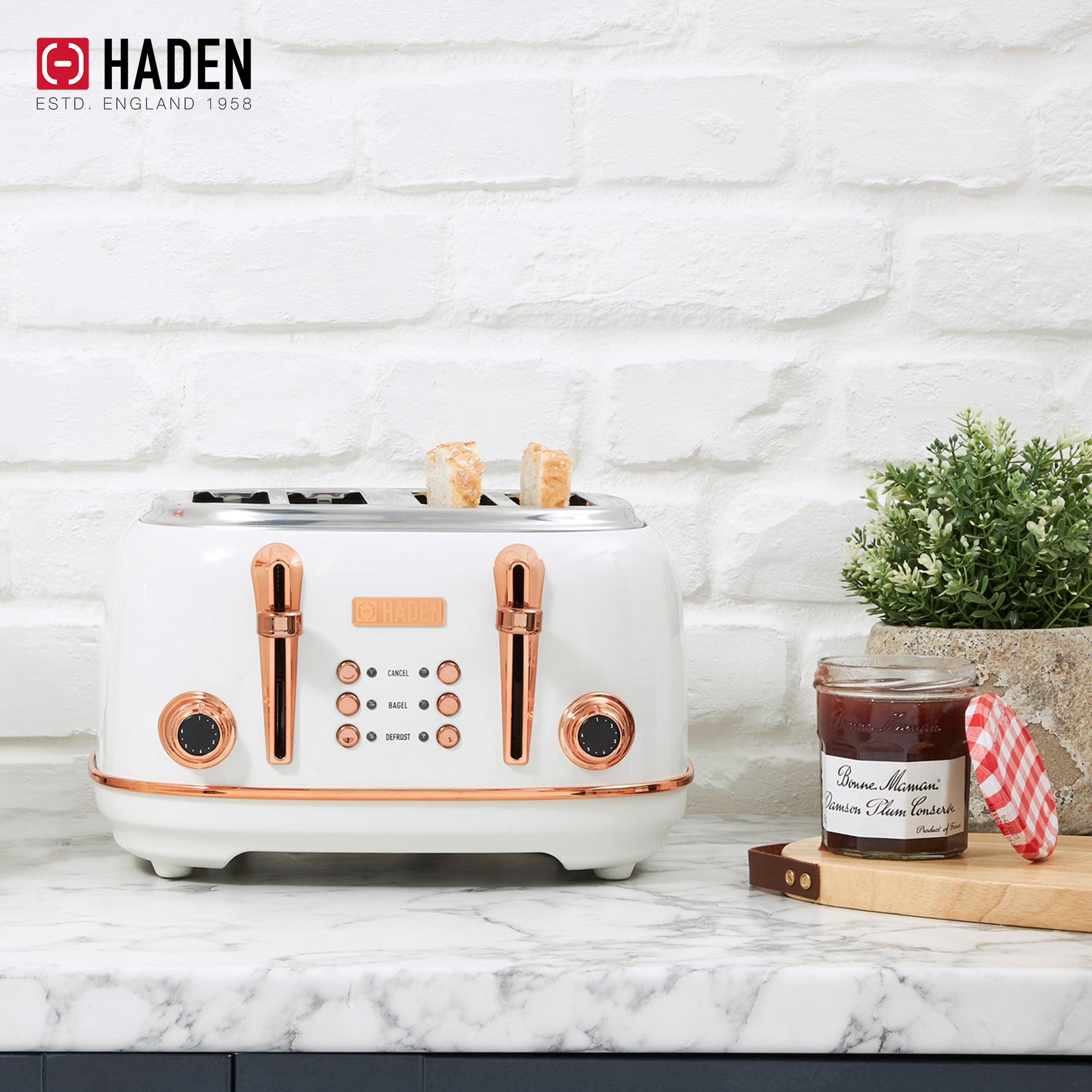 Haden 4 Slice Wide Slot Toaster w/Removable Crumb Tray, Ivory/Copper (Used) - VMInnovations