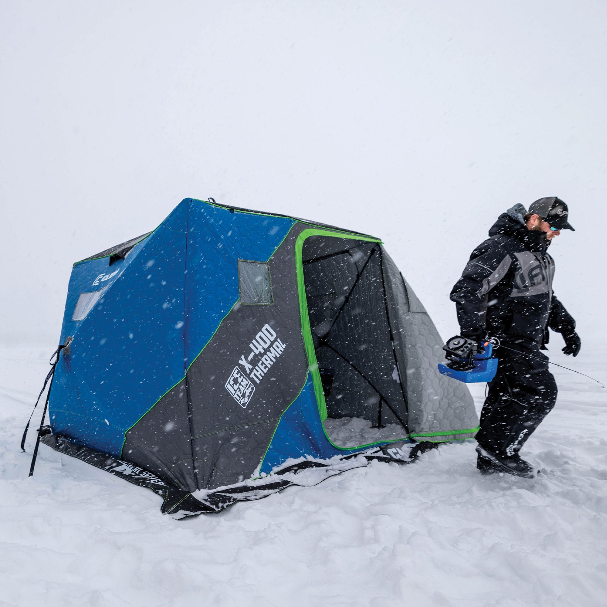 CLAM 8 Ft 4 Person Ice Team Thermal Hub Shelter w/Dimmable Light (Open Box) - VMInnovations