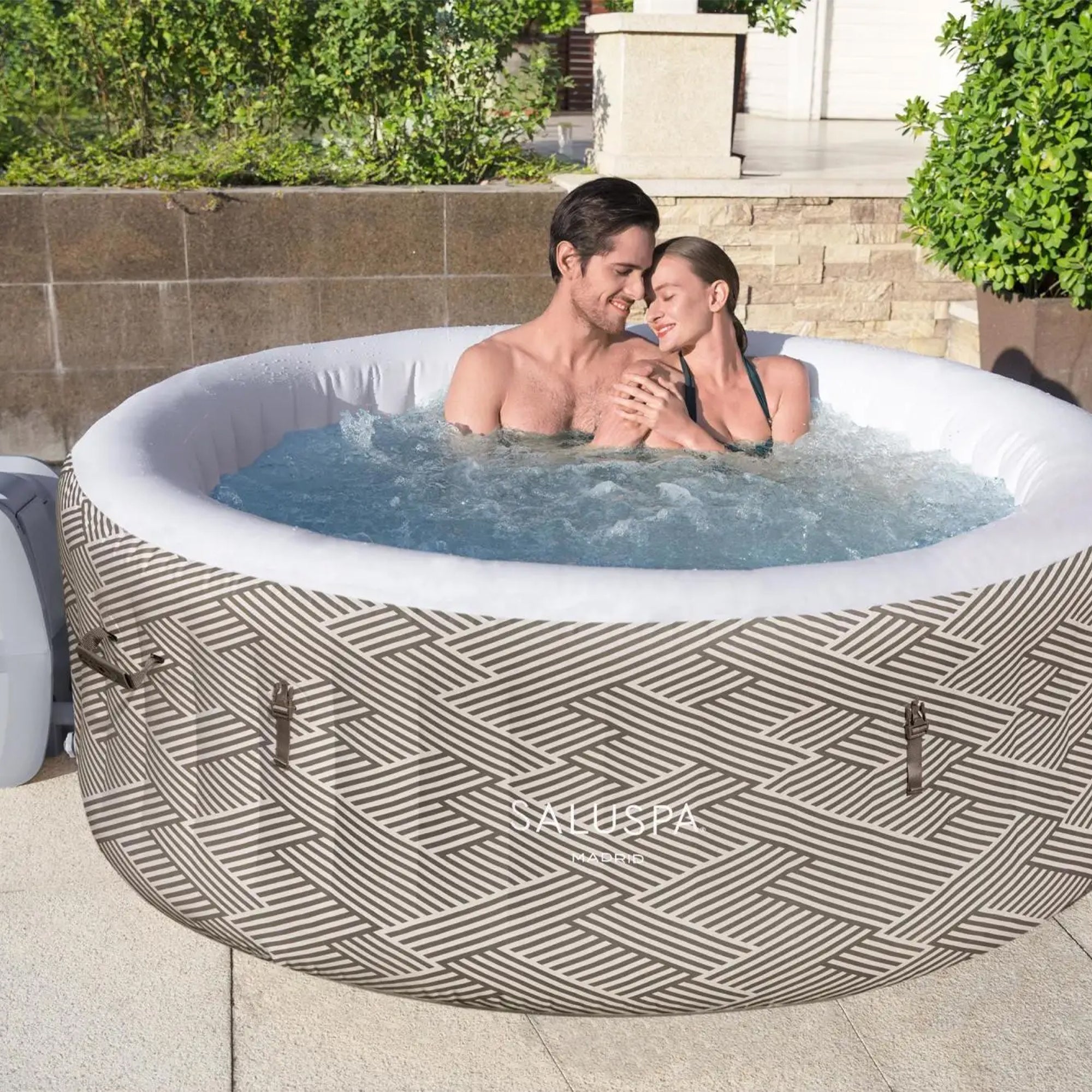 Bestway Madrid SaluSpa Hot Tub Spa and EnergySense Thermal Protective Spa Cover