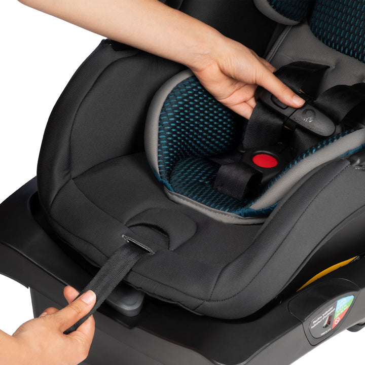 Evenflo LiteMax DLX Infant Car Seat w/SafeZone Load Leg Technology, Sawyer Gray - VMInnovations