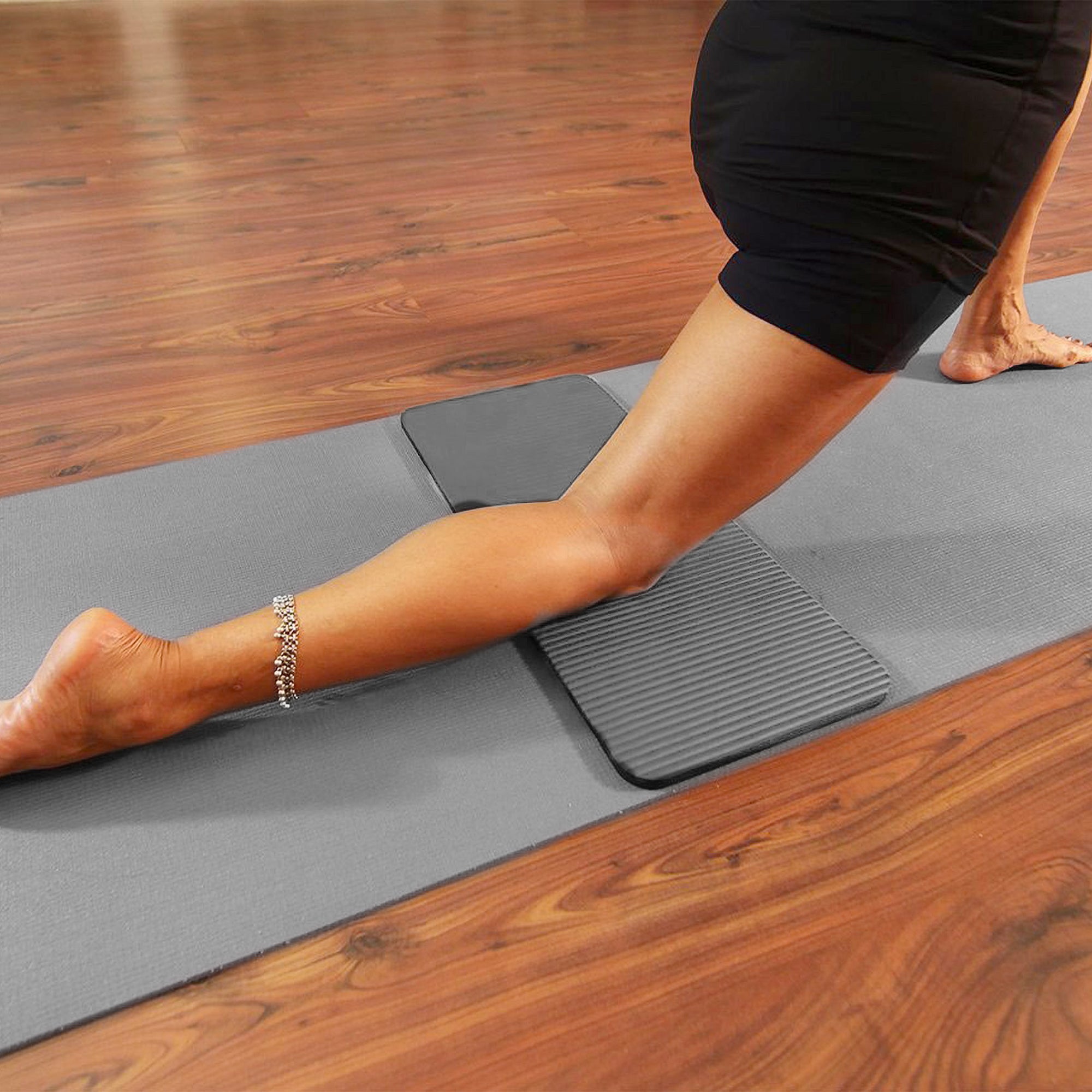 BalanceFrom Fitness 1" Thick Yoga Mat w/Knee Pad & Carrying Strap, Gray(OpenBox) - VMInnovations