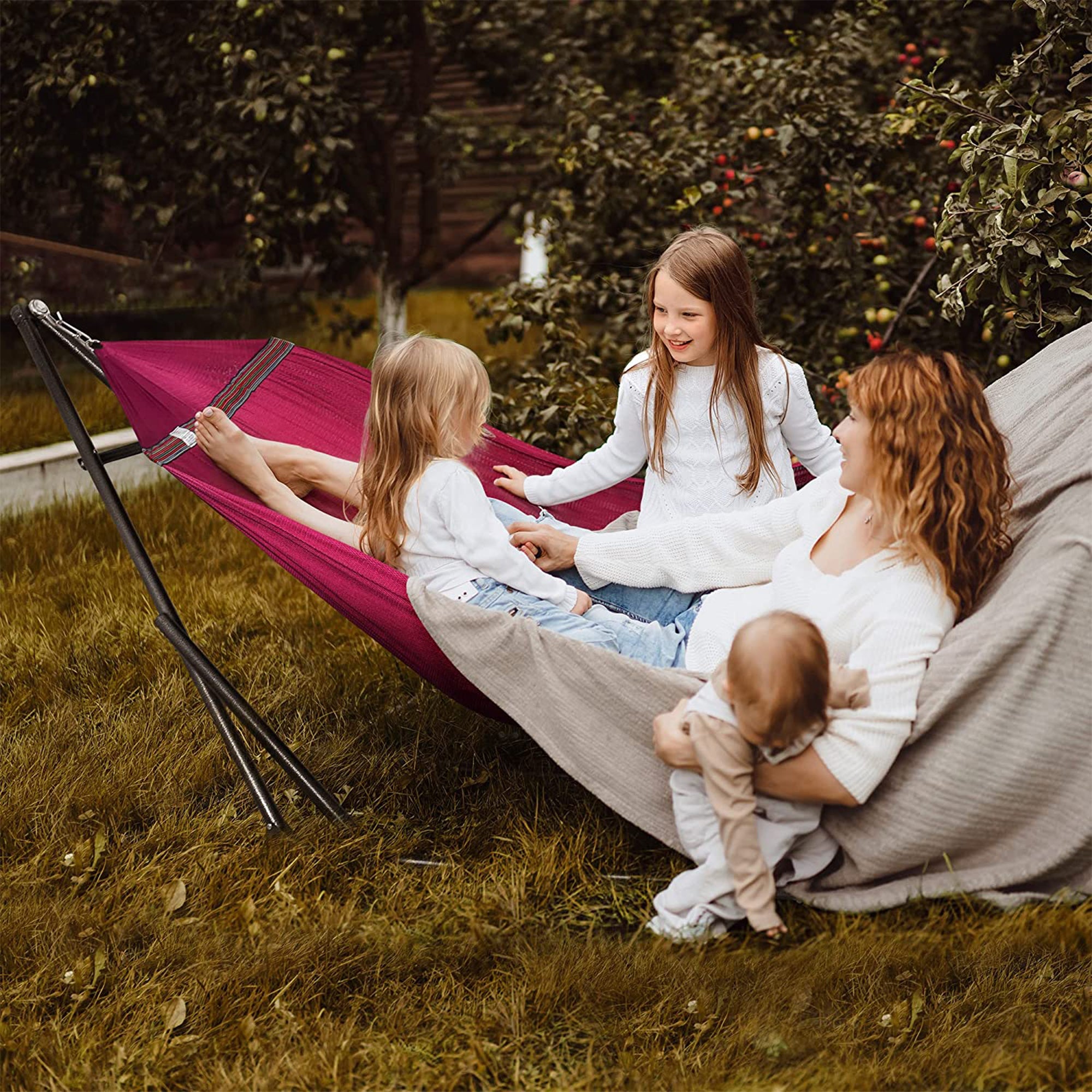 Tranquillo 106.5" Double Hammock w/Adjustable Stand and Bag, Red (Open Box) - VMInnovations