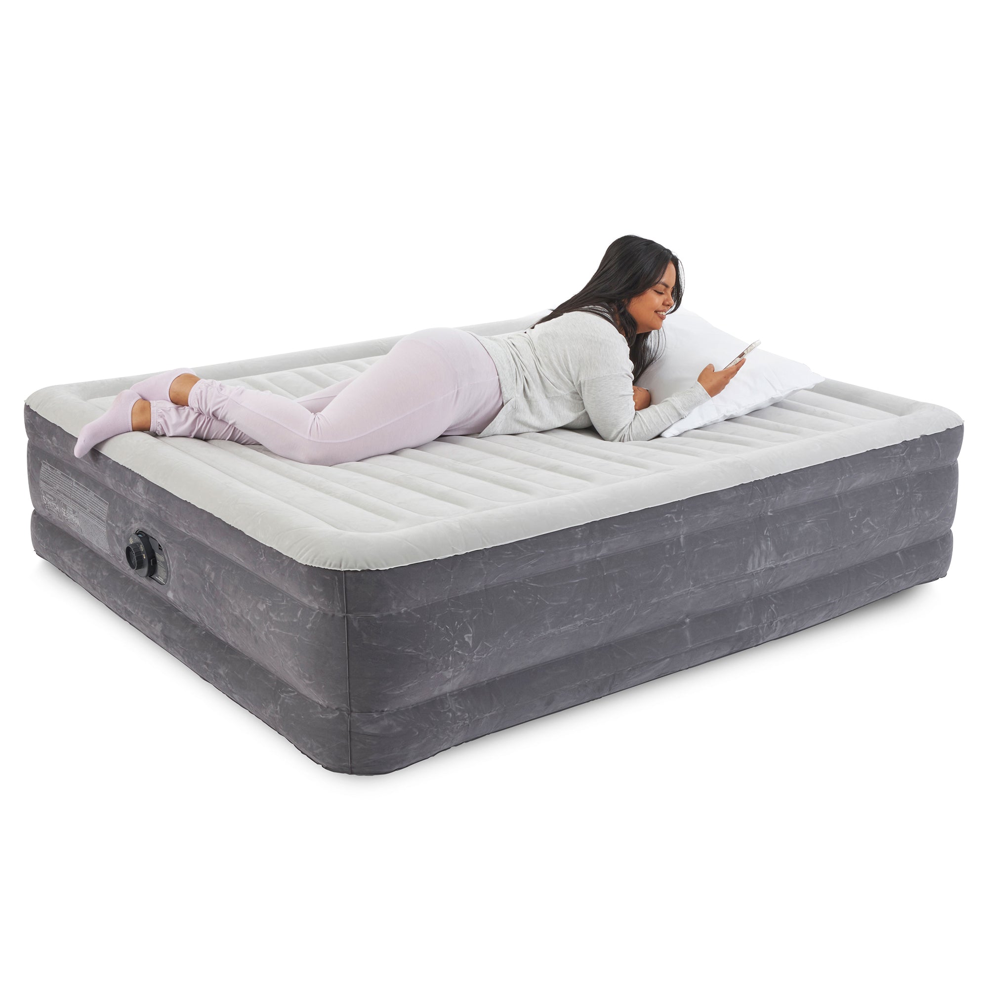 Intex 18" Inflatable Elevated Air Mattress Bed w/Built In Pump, King (2 Pack) - VMInnovations