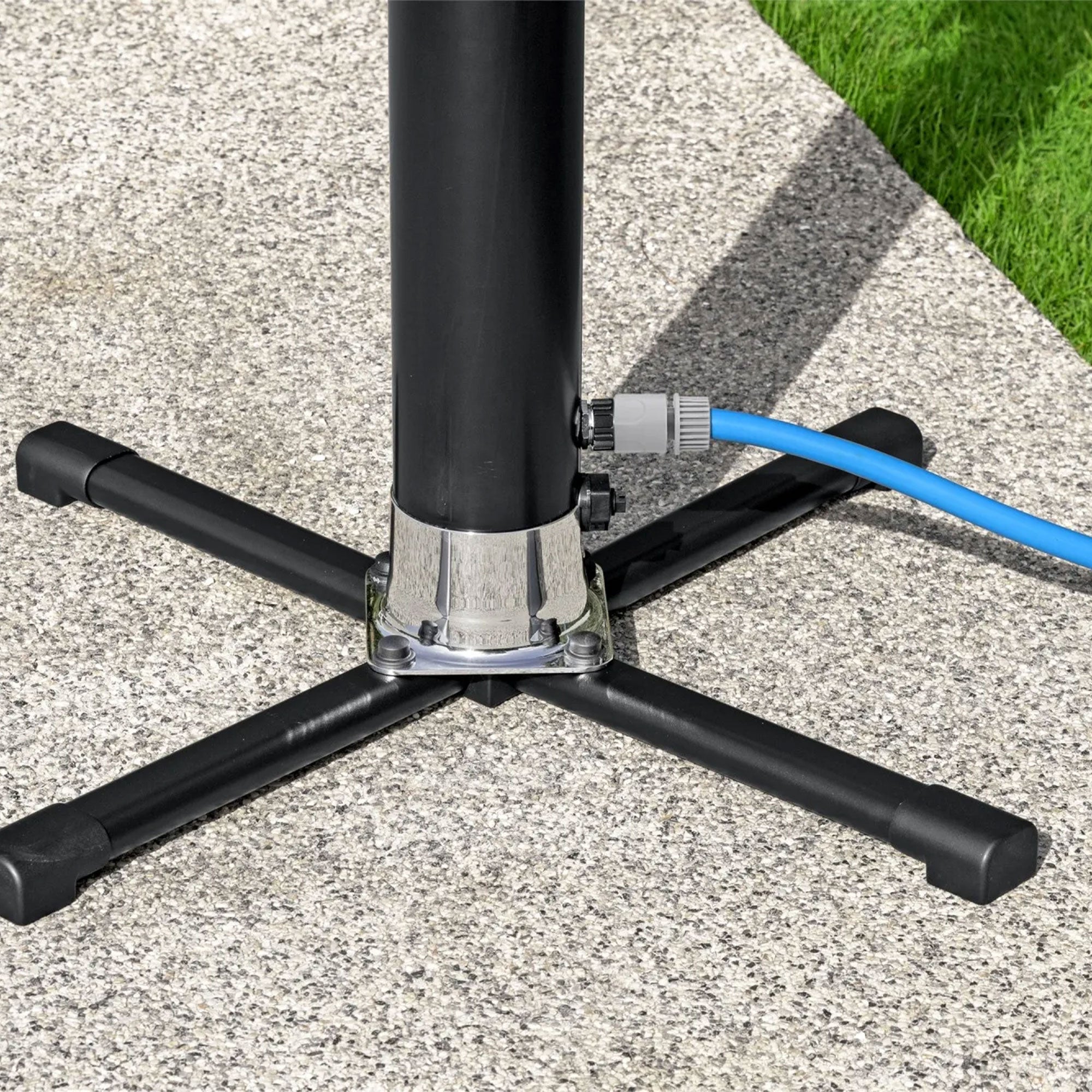 Bestway Flowclear SolarFlow 5.2 Gal Solar Heat Shower w/ Multiple Shower Setting - VMInnovations