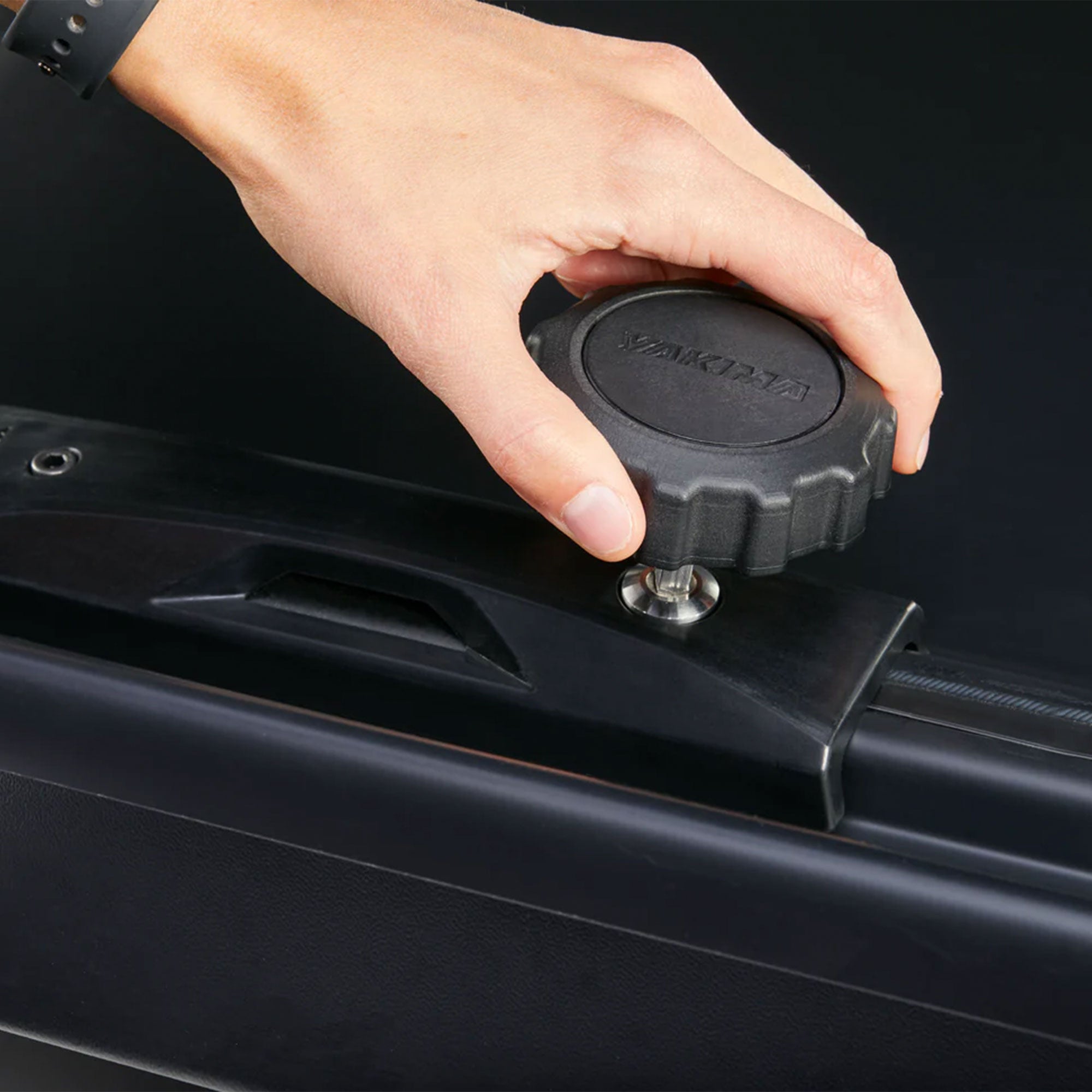 Yakima GrandTour 16 cu ft High Gloss Rooftop Cargo Carrier Box, Black (Open Box) - VMInnovations