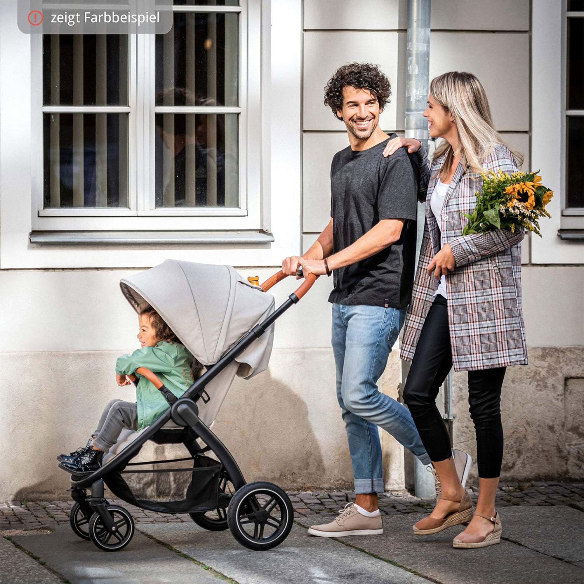 hauck Uptown Deluxe Folding Stroller w/Cup Holder and Canopy,Beige (Open Box) - VMInnovations