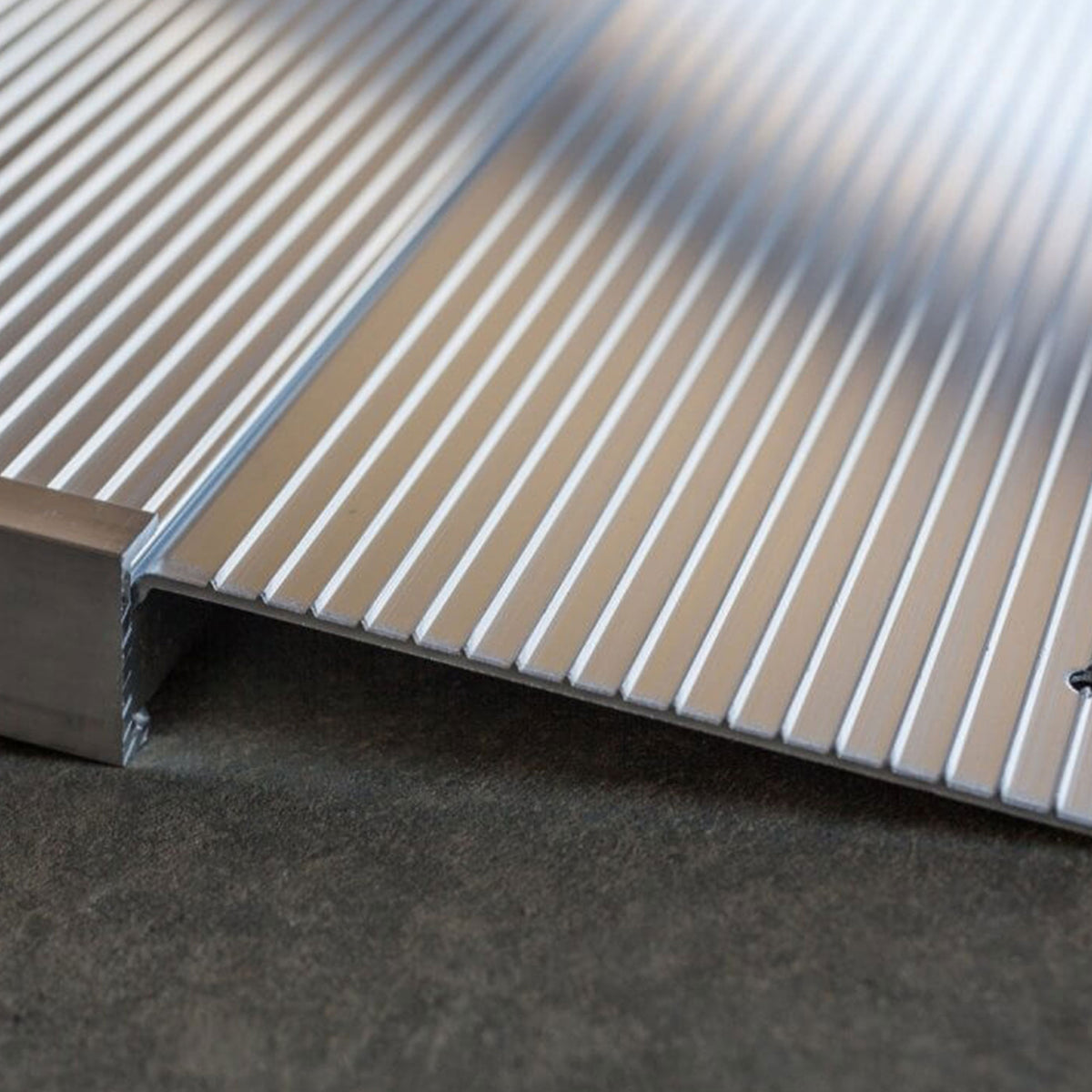 EZ-ACCESS TRANSITIONS 36” Portable Self Aluminum Angled Entry Ramp (For Parts) - VMInnovations