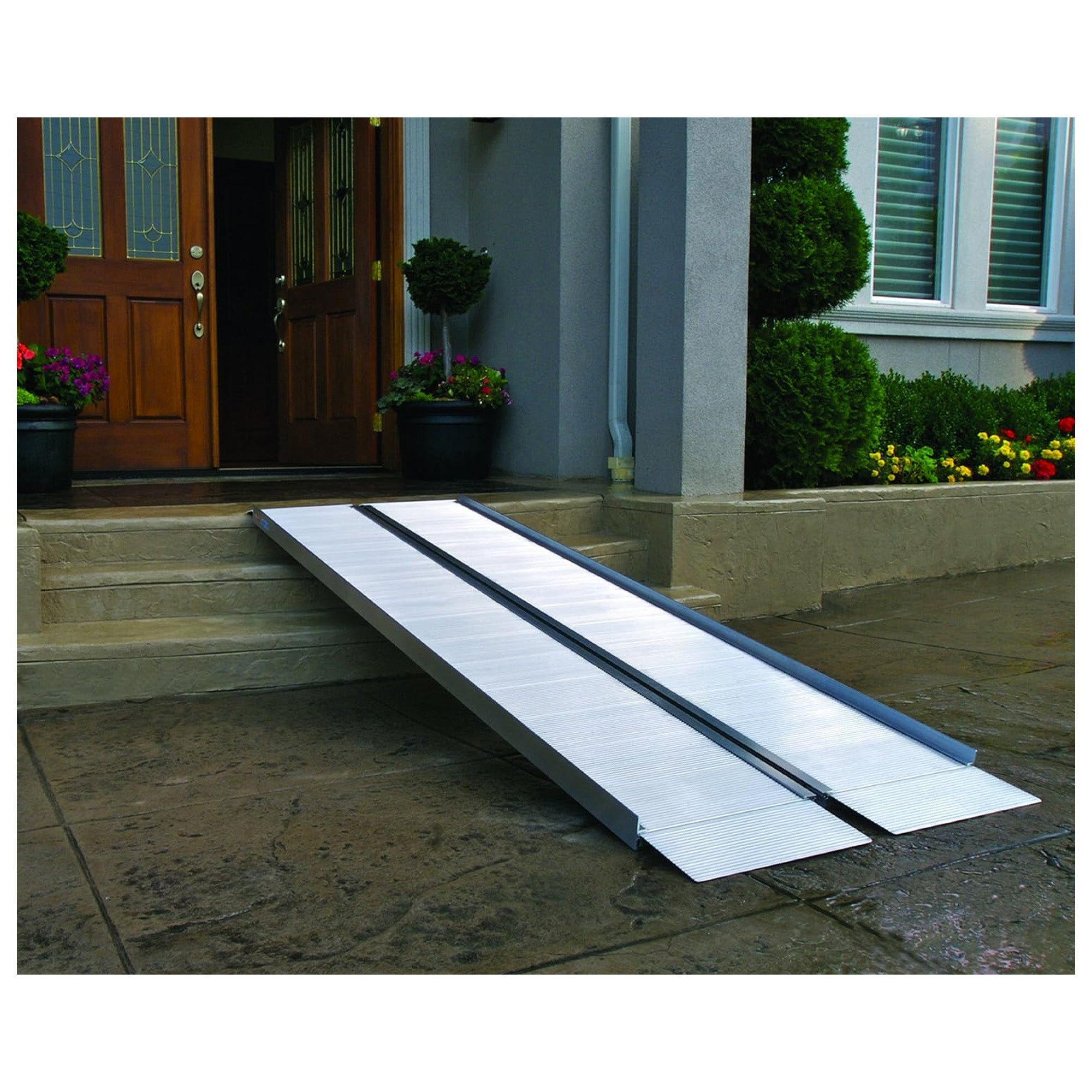 EZ-ACCESS SUITCASE 5’ x 30" Singlefold Ramp for Scooters & Wheelchairs (Used) - VMInnovations