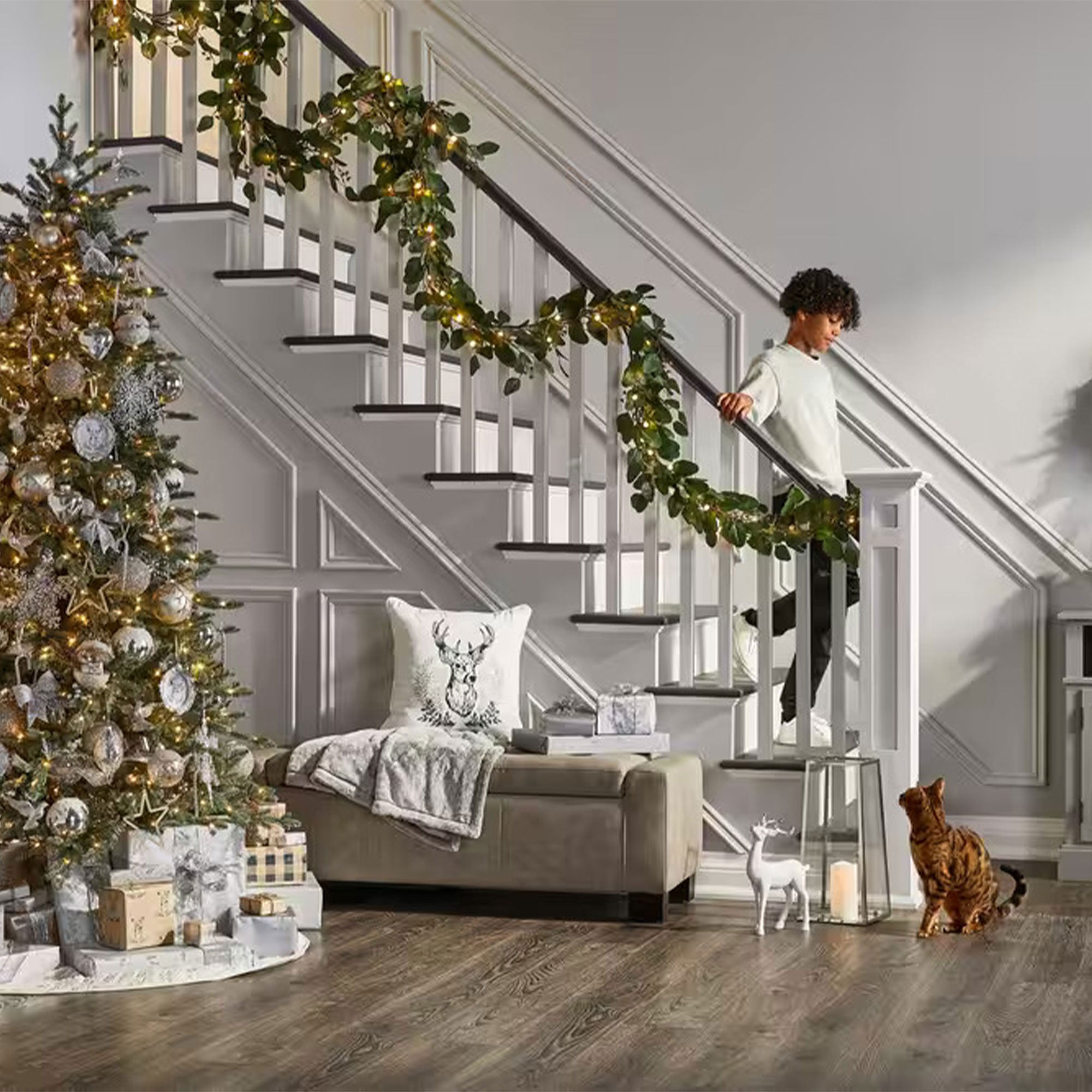 Noma 24" Pre-Lit Frosted Fir Artificial Wreath & 9' Garland Holiday Mantle Decor - VMInnovations