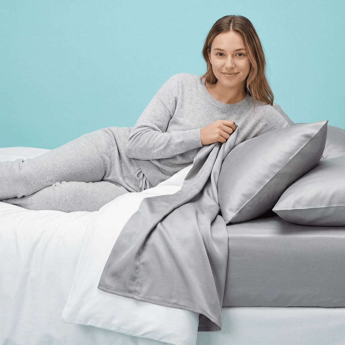 Sleepgram Viscose from Bamboo Queen Bed Sheet Set with 2 Pillowcases, Grey Stone
