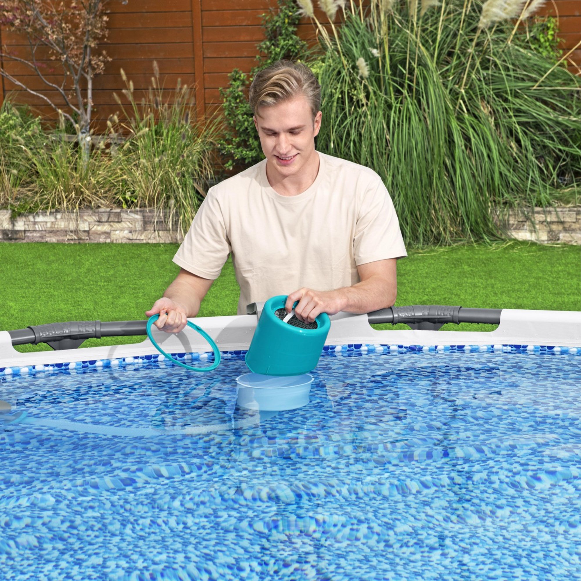 Bestway Steel Pro MAX 15' x 48" Metal Frame Pool with Deluxe Maintenance Kit - VMInnovations