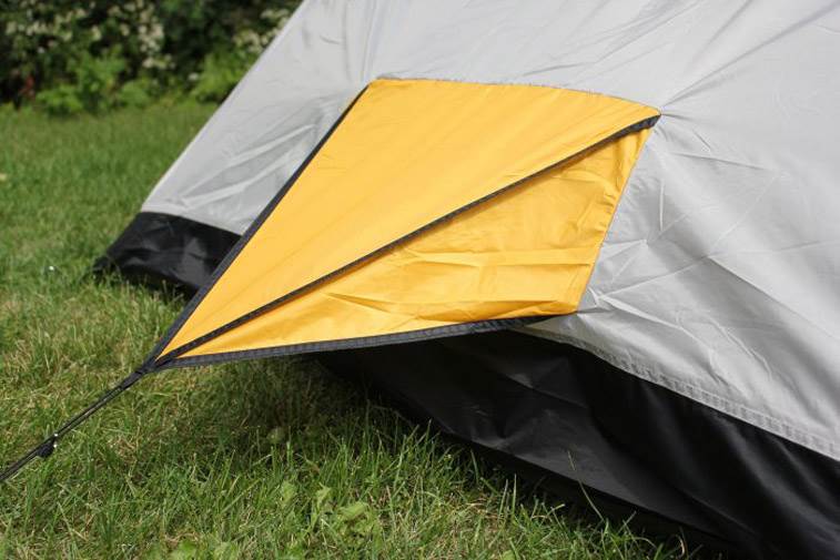 Tahoe Gear Prescott 10 Person 3-Season Family Cabin Tent (Open Box)