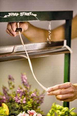 HYDROFARM Jump Start w/ Germination House & Thermostat