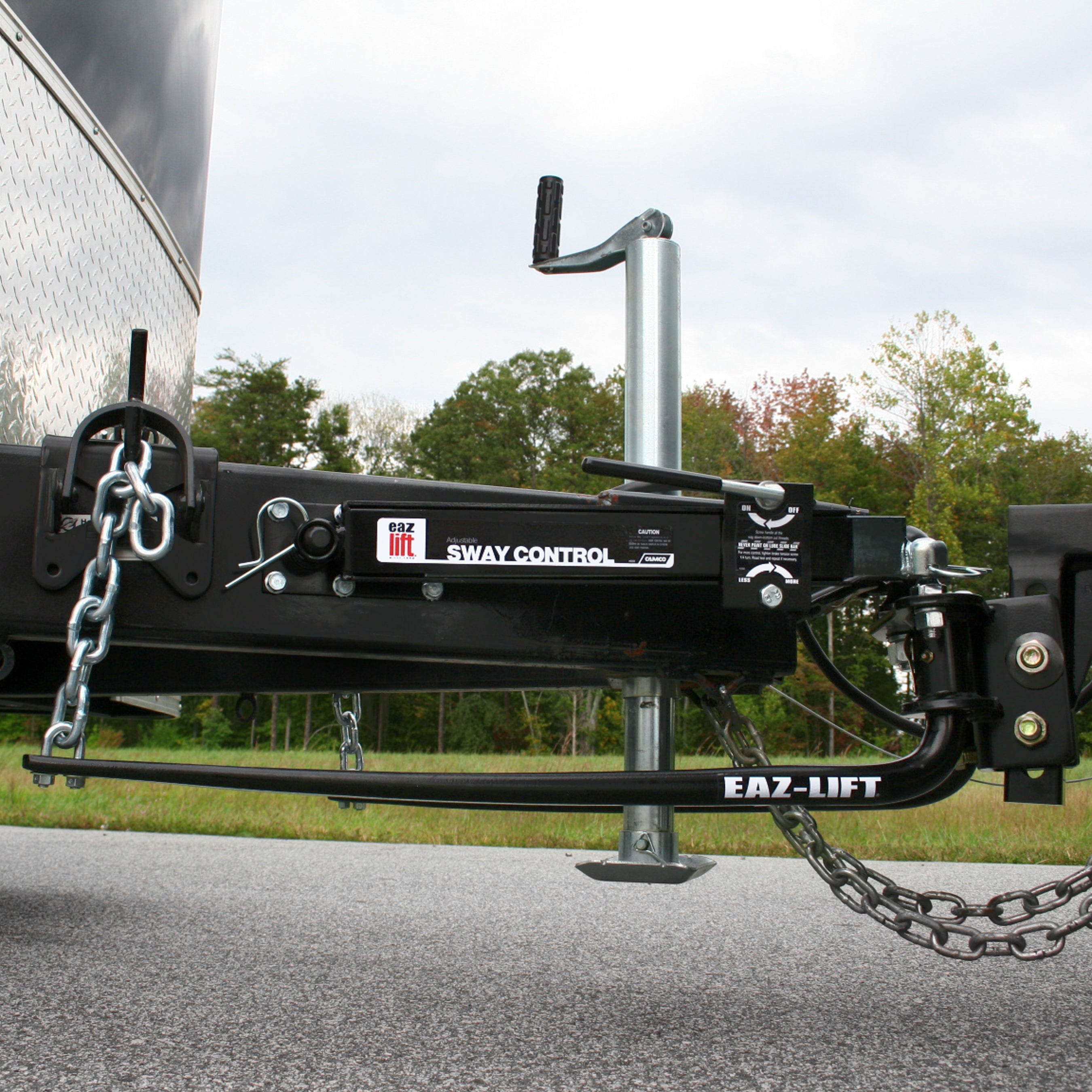 Camco Eaz Lift Elite 600 Pound Weight Distribution Hitch Kit with Sway Control - VMInnovations