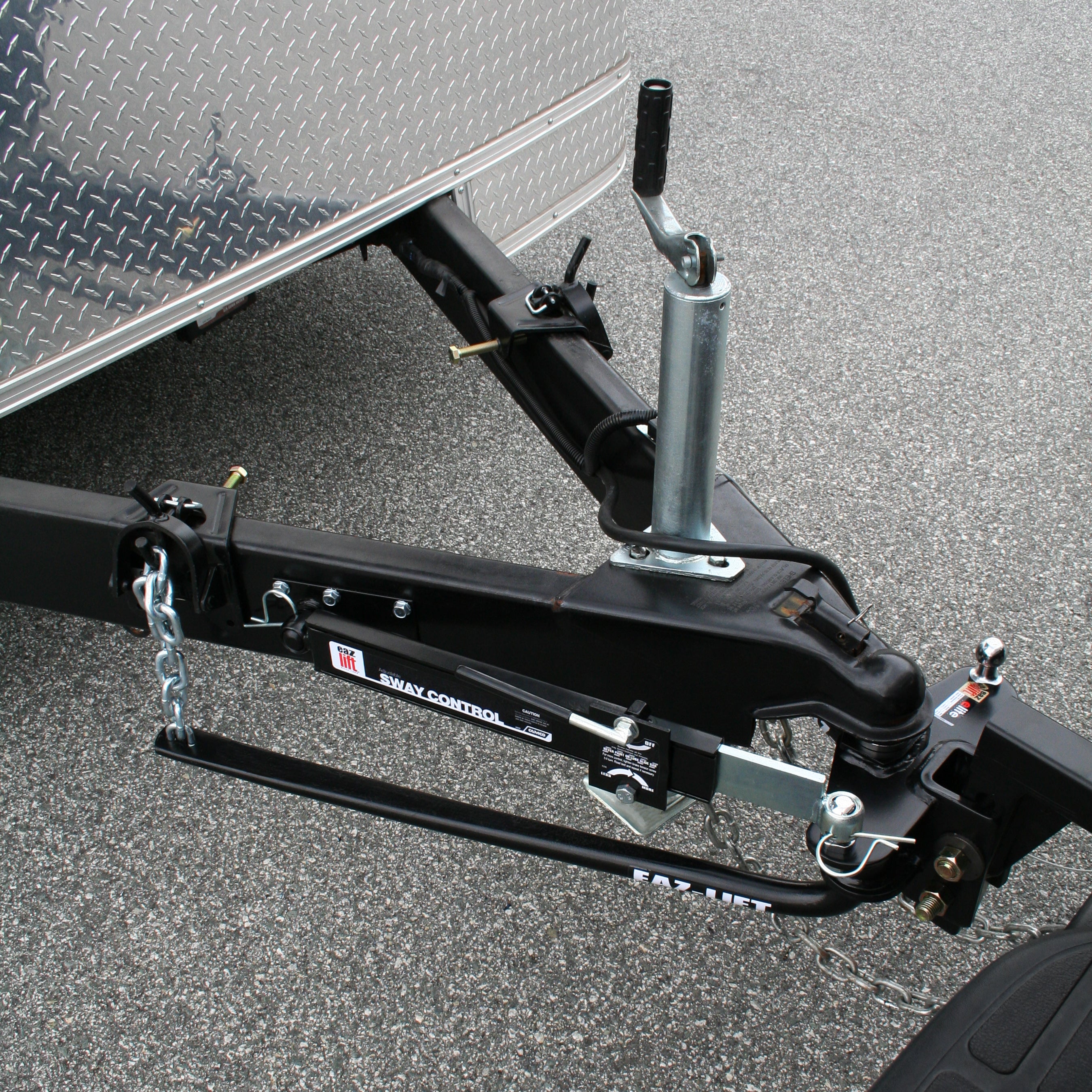 Camco Eaz Lift Elite 600 Pound Weight Distribution Hitch Kit with Sway Control - VMInnovations