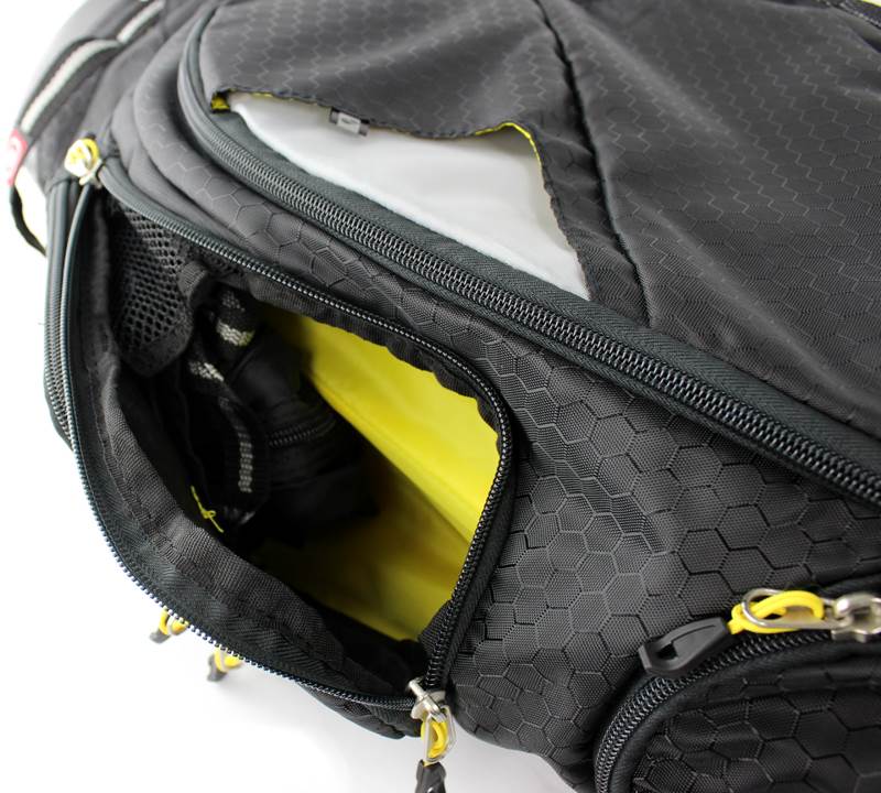 OGIO SPRINT Ultralite Golf Stand Bag w/ Shoulder Straps & 8-Way Top - Open Box