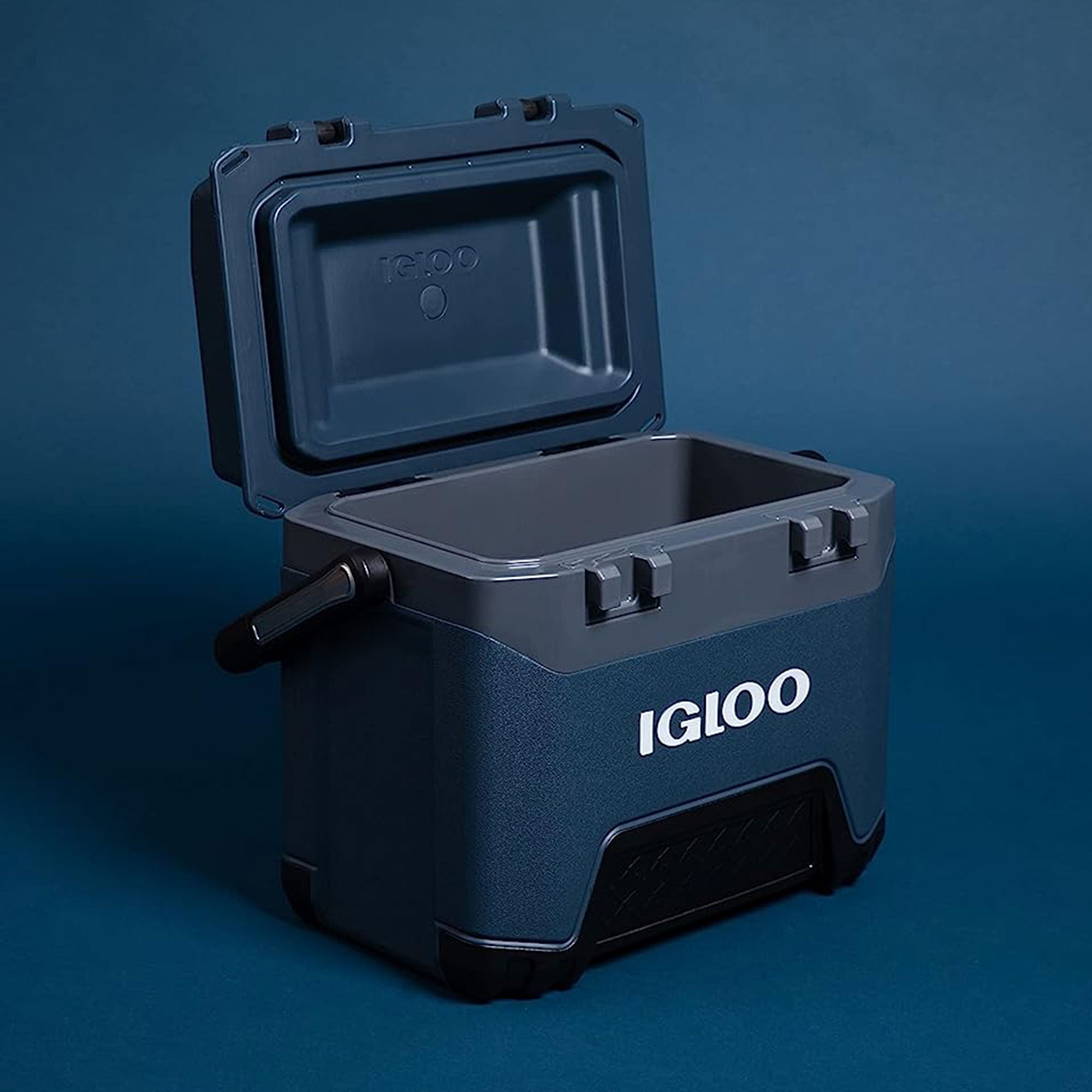 Igloo BMX 25 Qt Ice Chest Cooler w/Cool Riser Technology, Rugged Blue (Open Box) - VMInnovations
