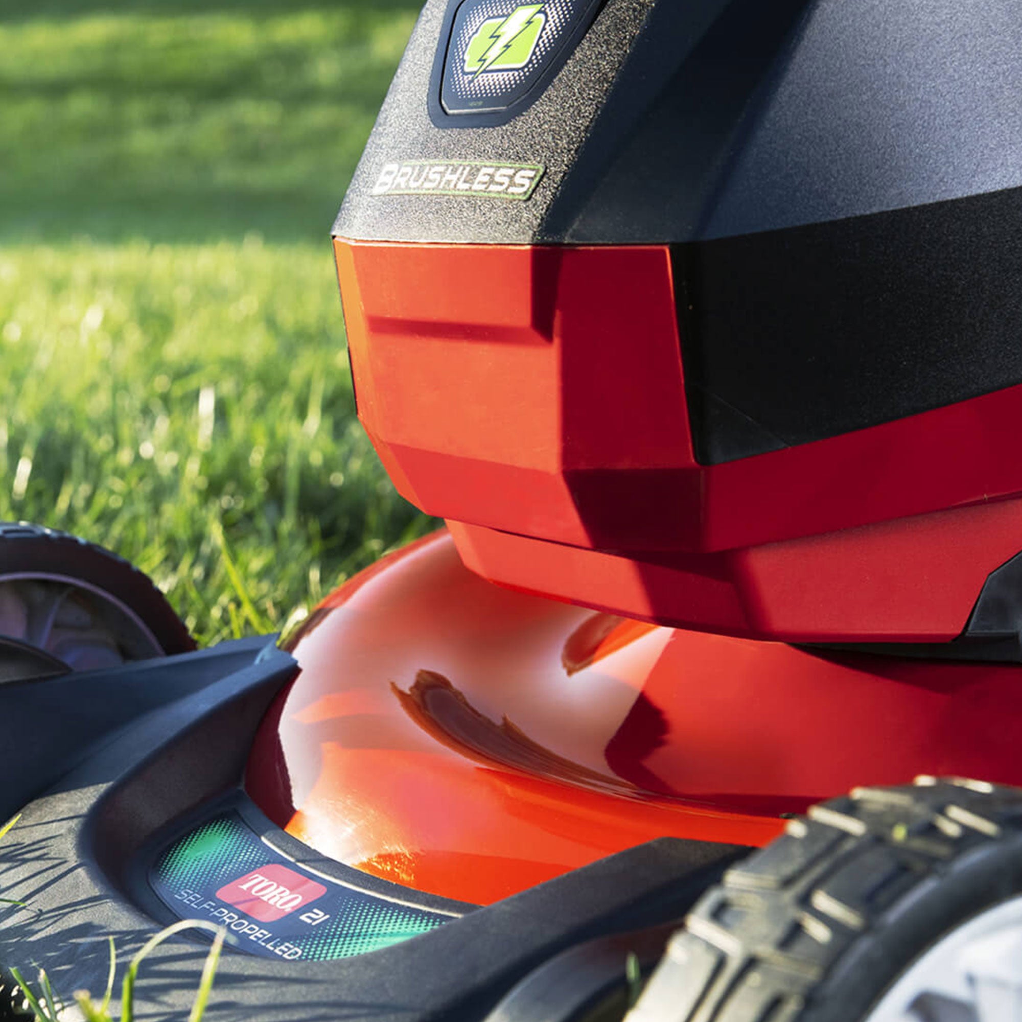 Toro Recycler 21 Inch Deck 60 V Max Brushless Motor Push Lawn Mower, Black/Red - VMInnovations