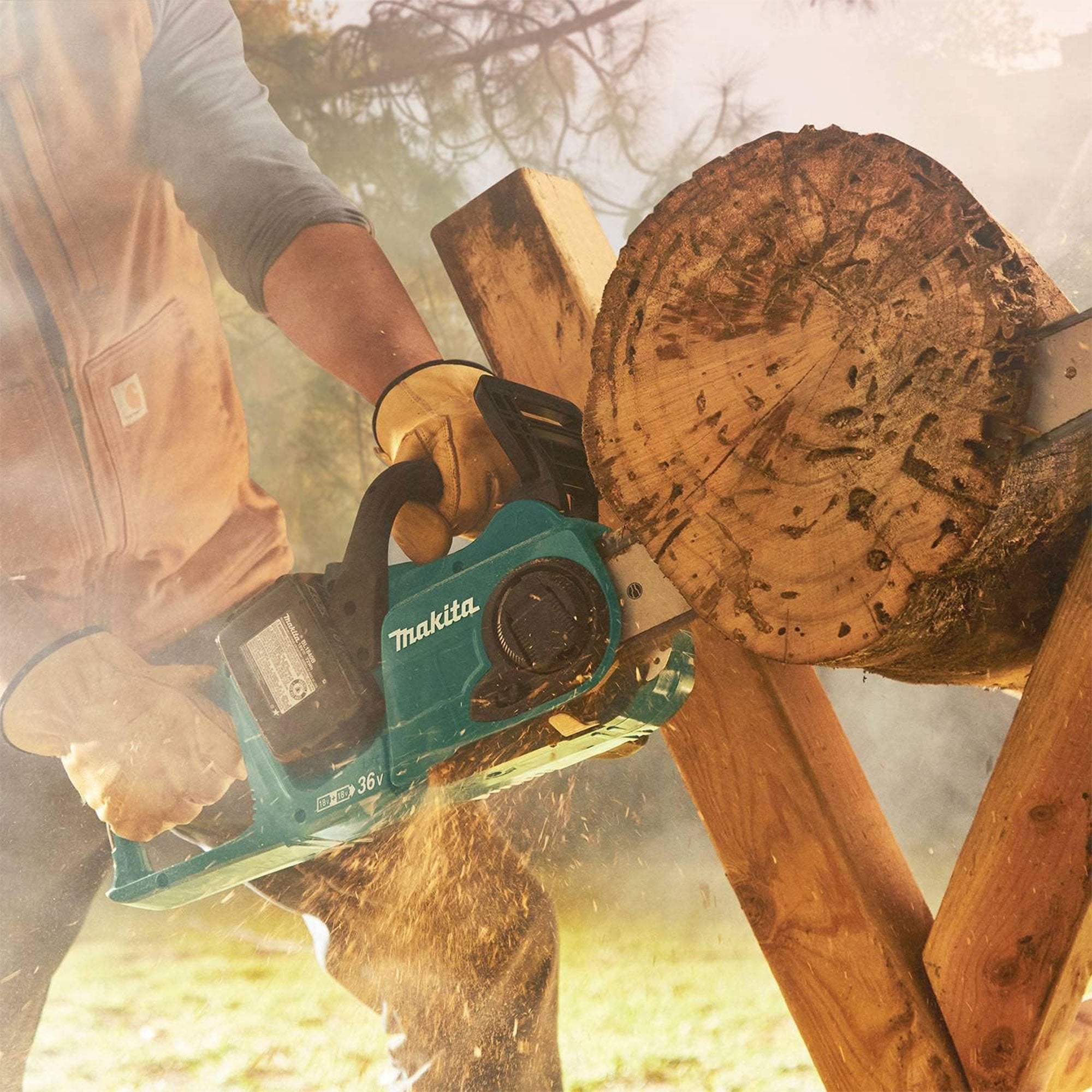 Makita LXT 36 Volt 16 Inch 4.0Ah Battery Powered Chainsaw Kit, Teal (Open Box) - VMInnovations