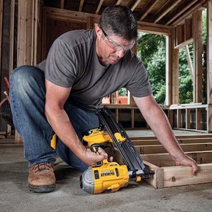 DeWalt 20V MAX Collated Cordless Framing Nailer Tool Kit with Adjustable Hook - VMInnovations